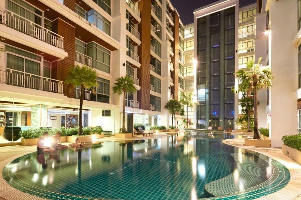 Apartment Art Patong