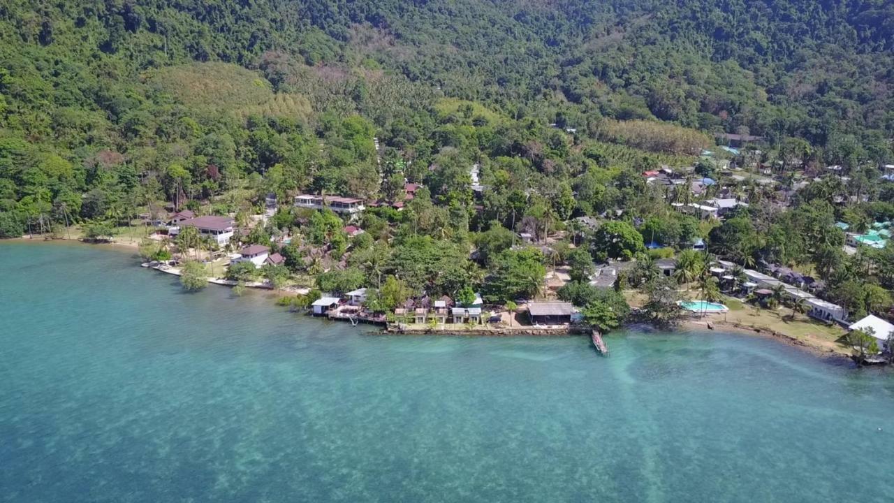 Guest house ฺbay Yard Hut *