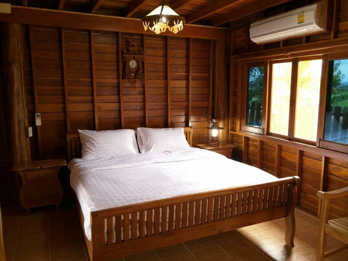 Huanmaisakngam Resort Ban Buak Khang