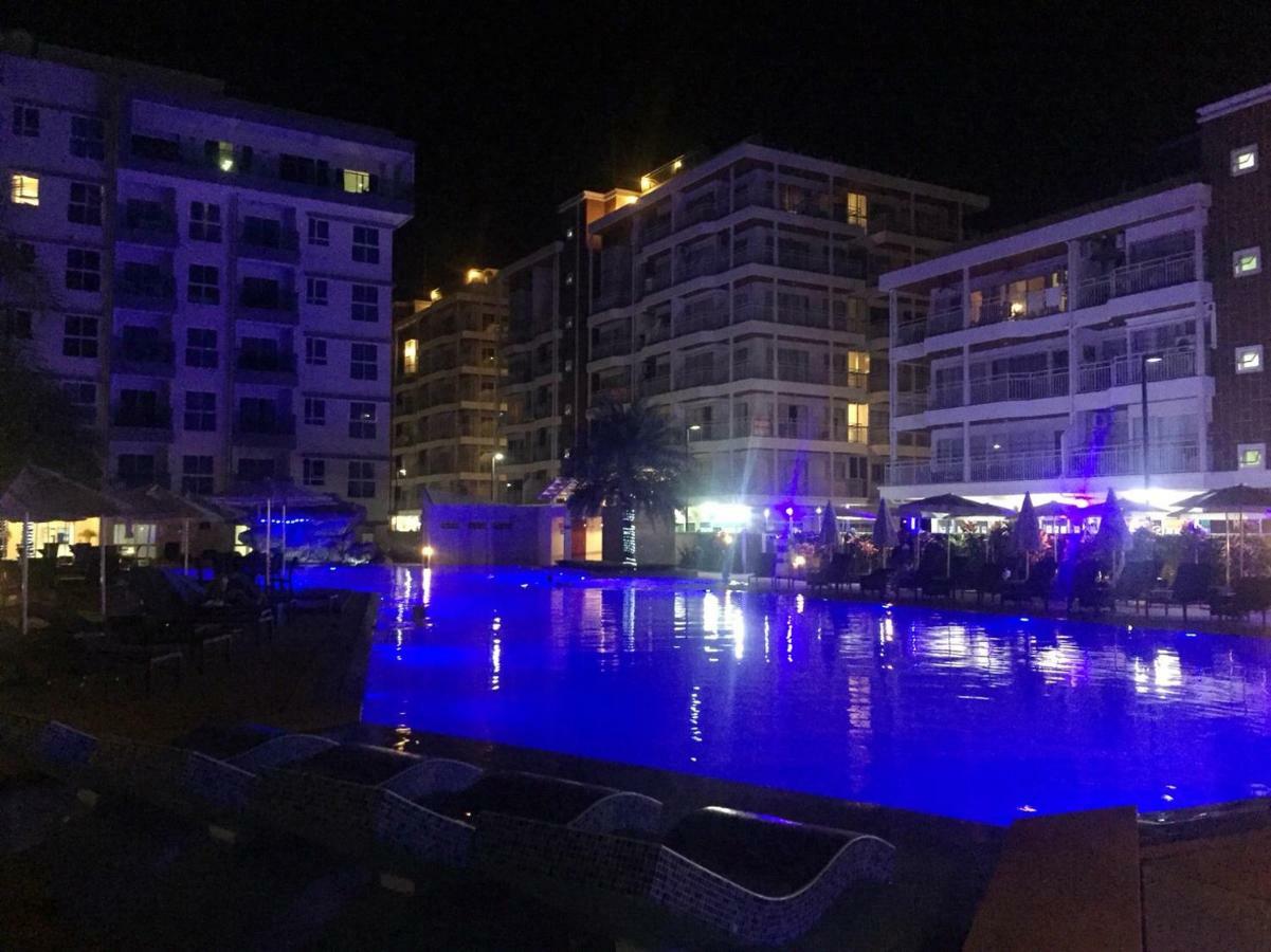 Grand Blue By Mary Apartment