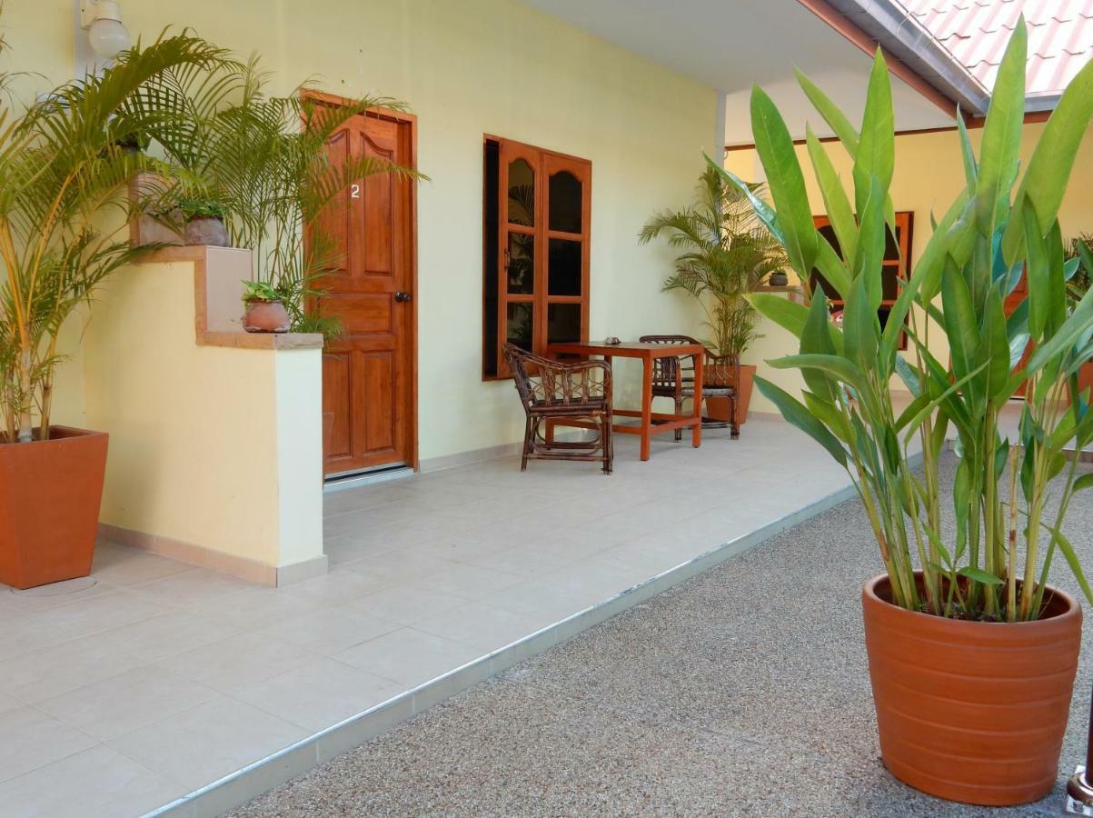 Resort Malee 3*