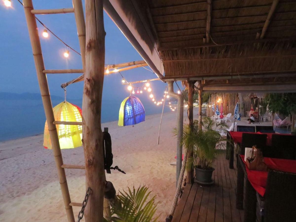 The White Pearl Beach Club Guest house 3*