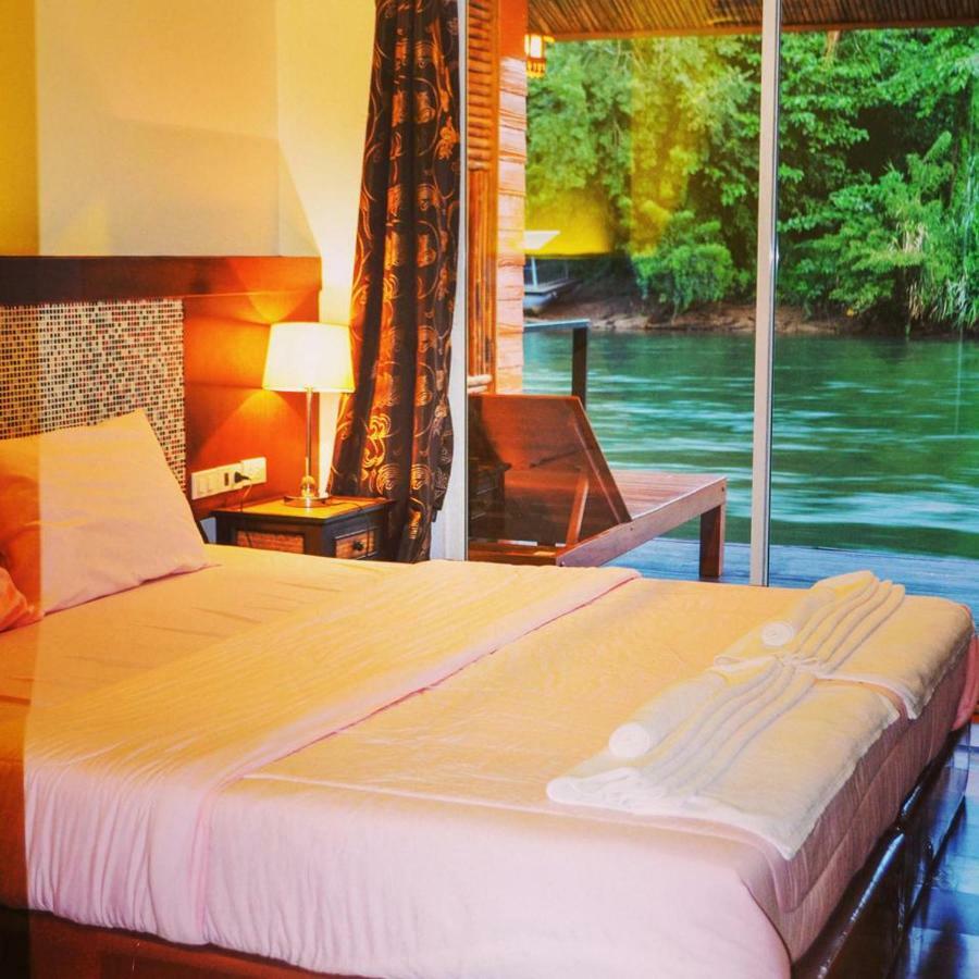 Koh Mueangkarn Paradise View 3* Sai Yok