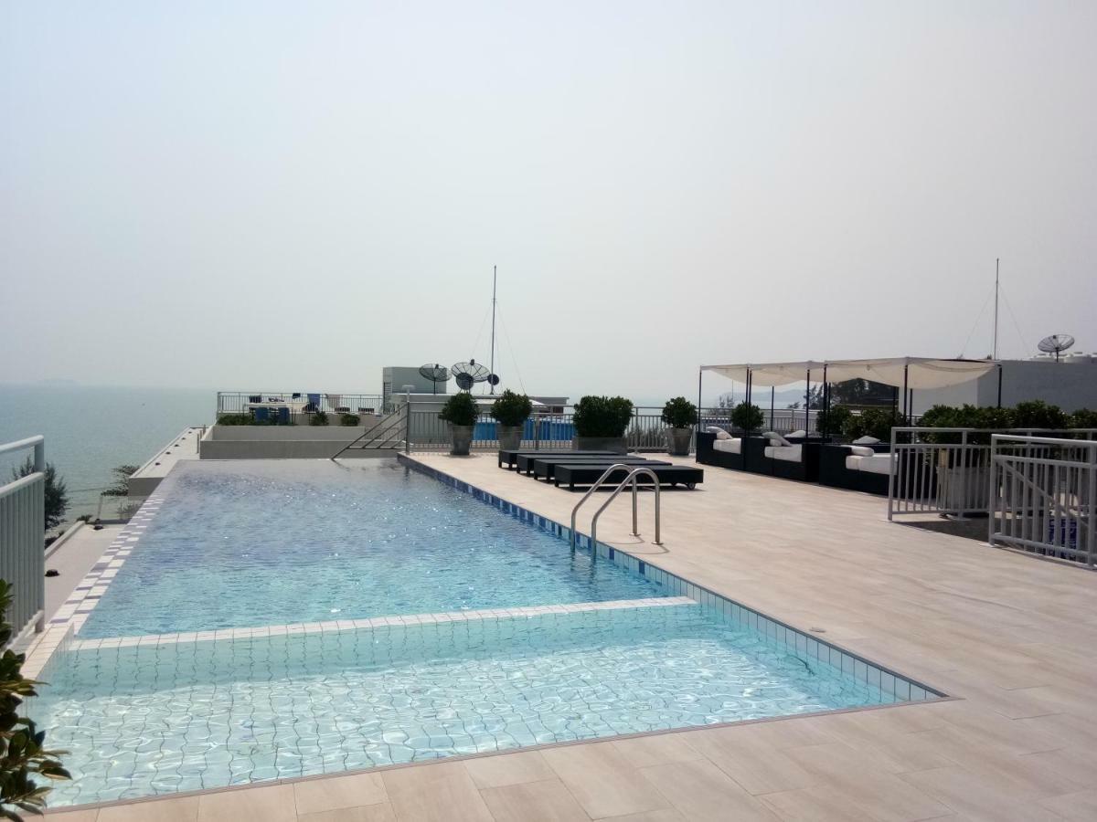 Mosaic Condominiuma62m By Malai
