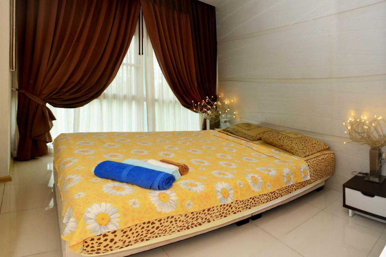 The Gallery Apartment