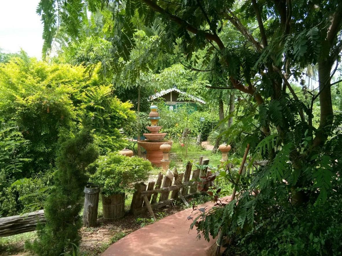 Scenic Riverside Resort 4*