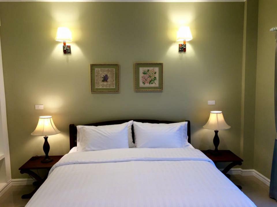 Bed & Breakfast La Place 3*