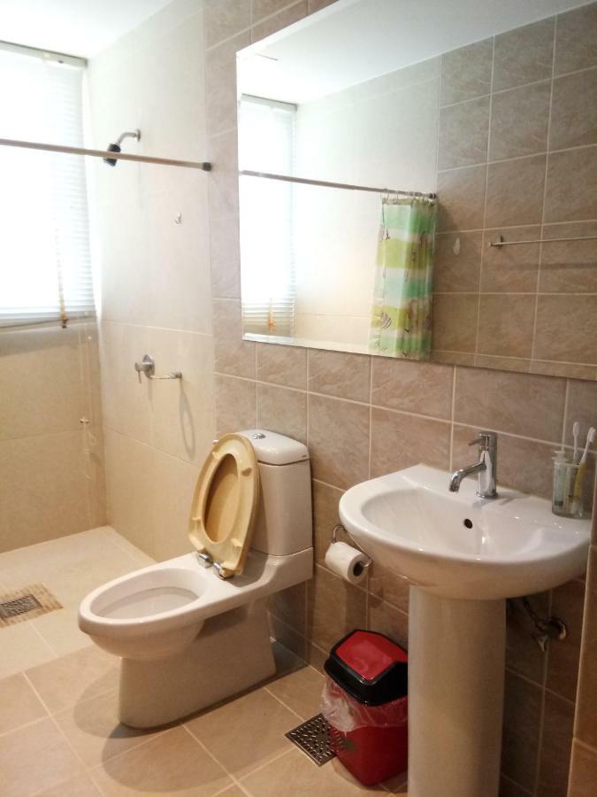 Seaview B15 Apartment