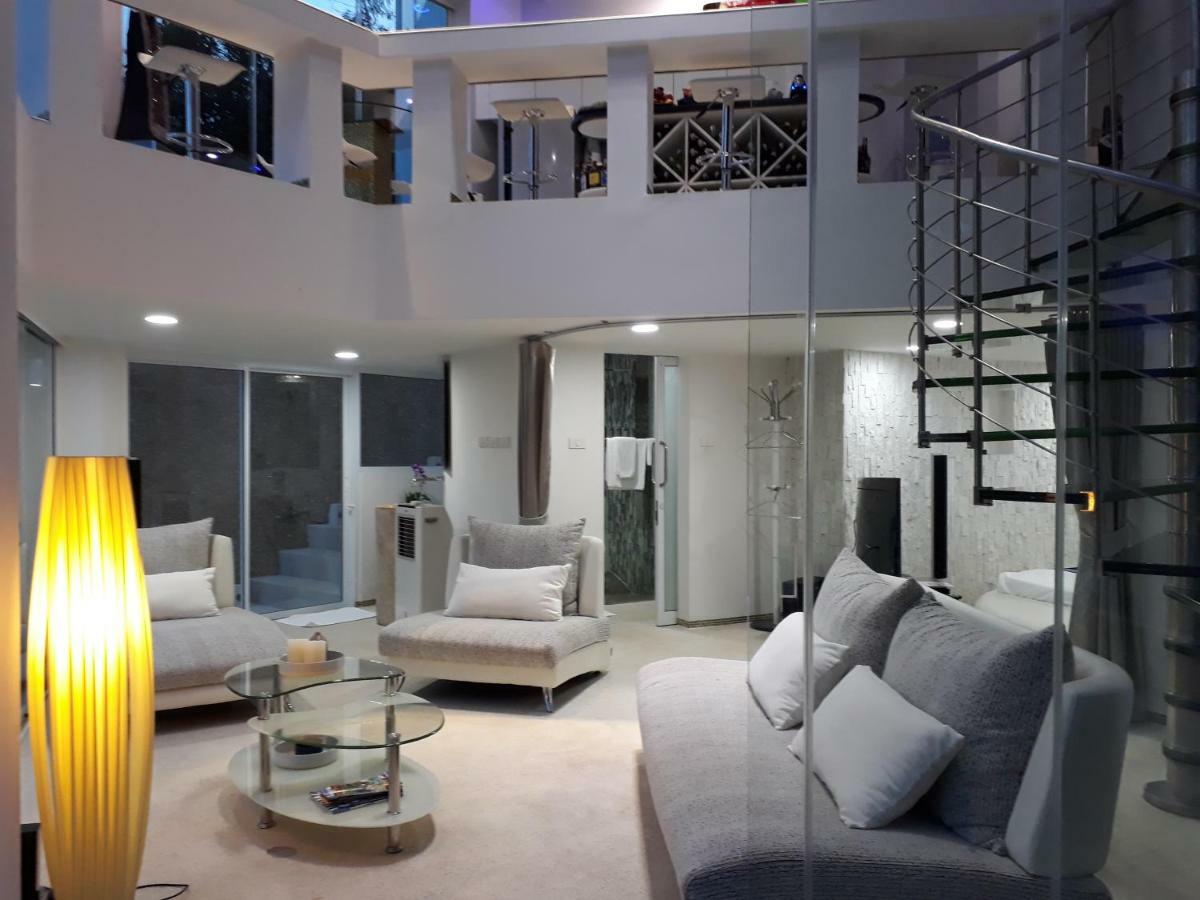 Villa Sunshine Ocean Sea View