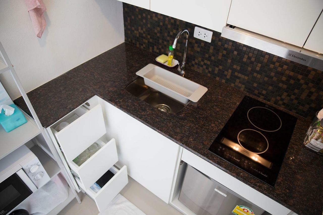 Apartment Mosaic Condominiuma62m By Malai