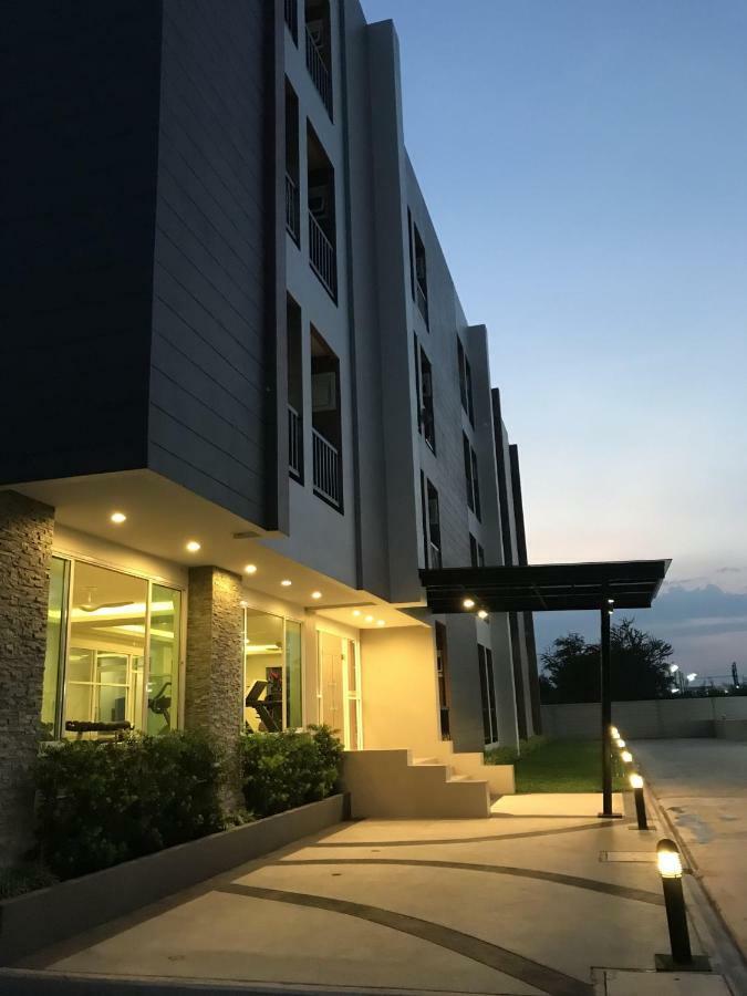 Baan Lamoon Hotel