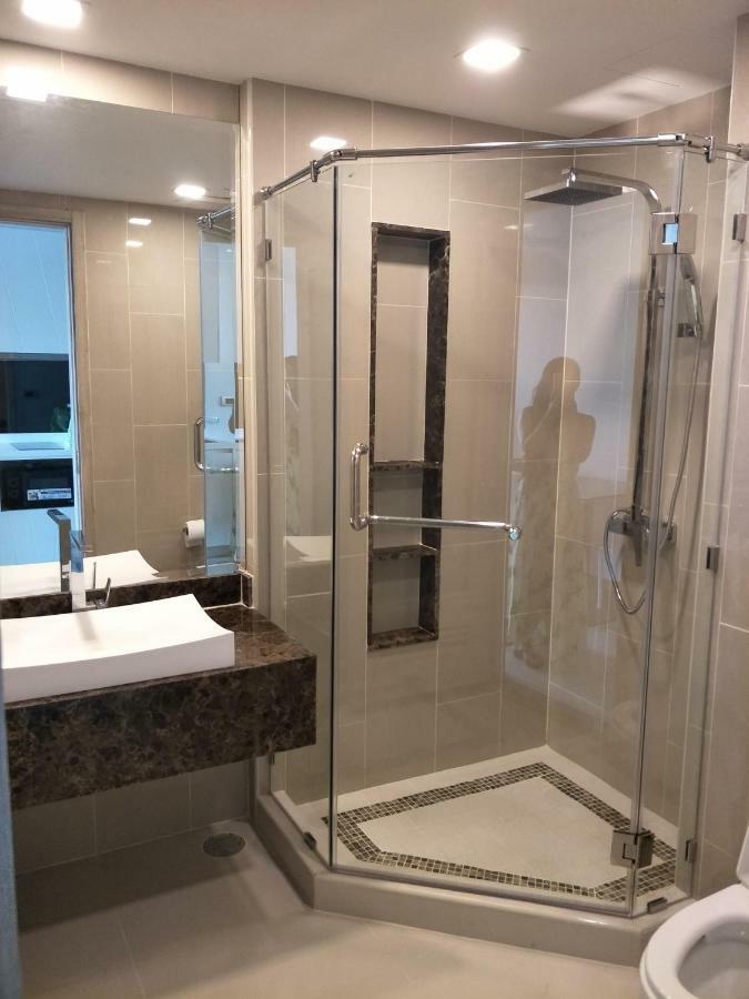 Apartamento The Peak Towers Pattaya