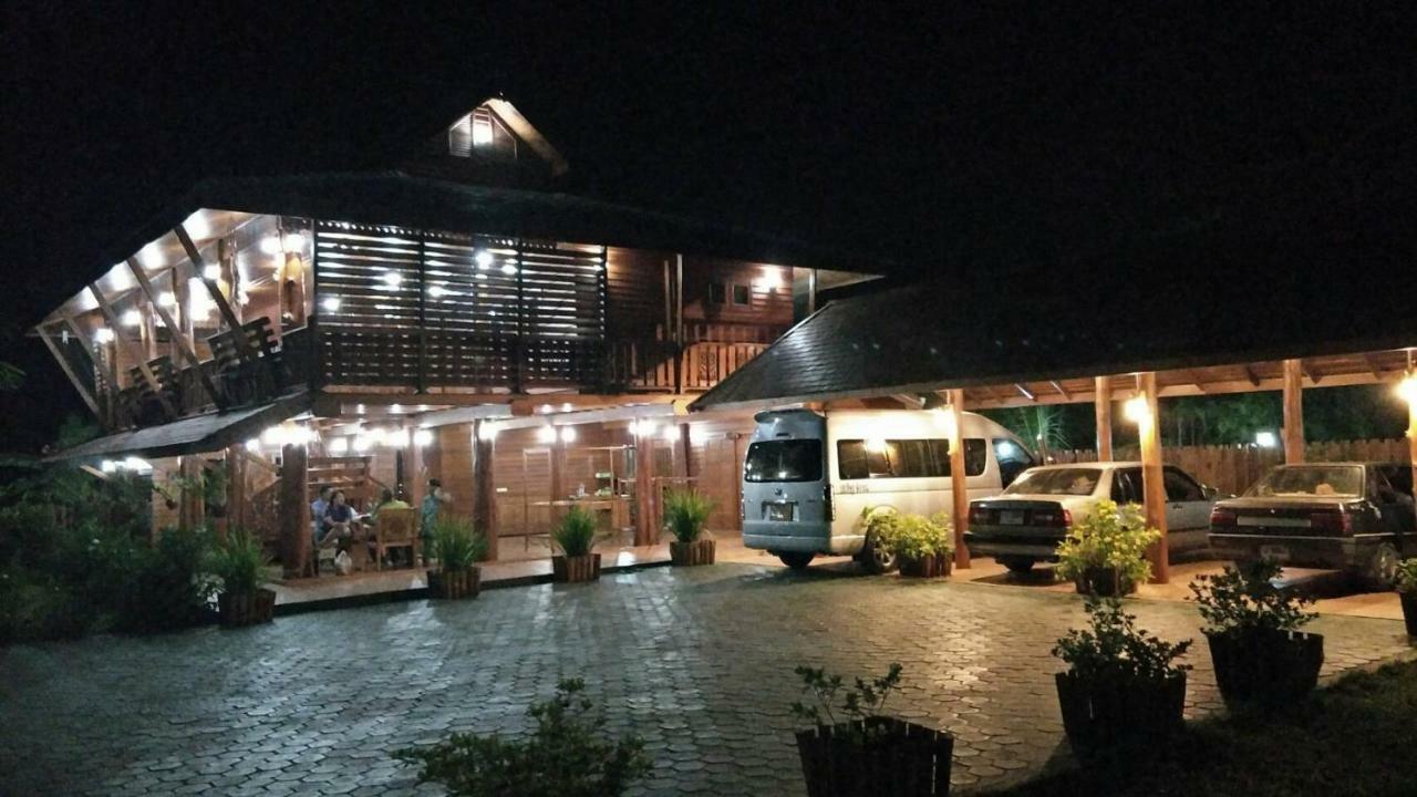 Resort Huanmaisakngam 2*