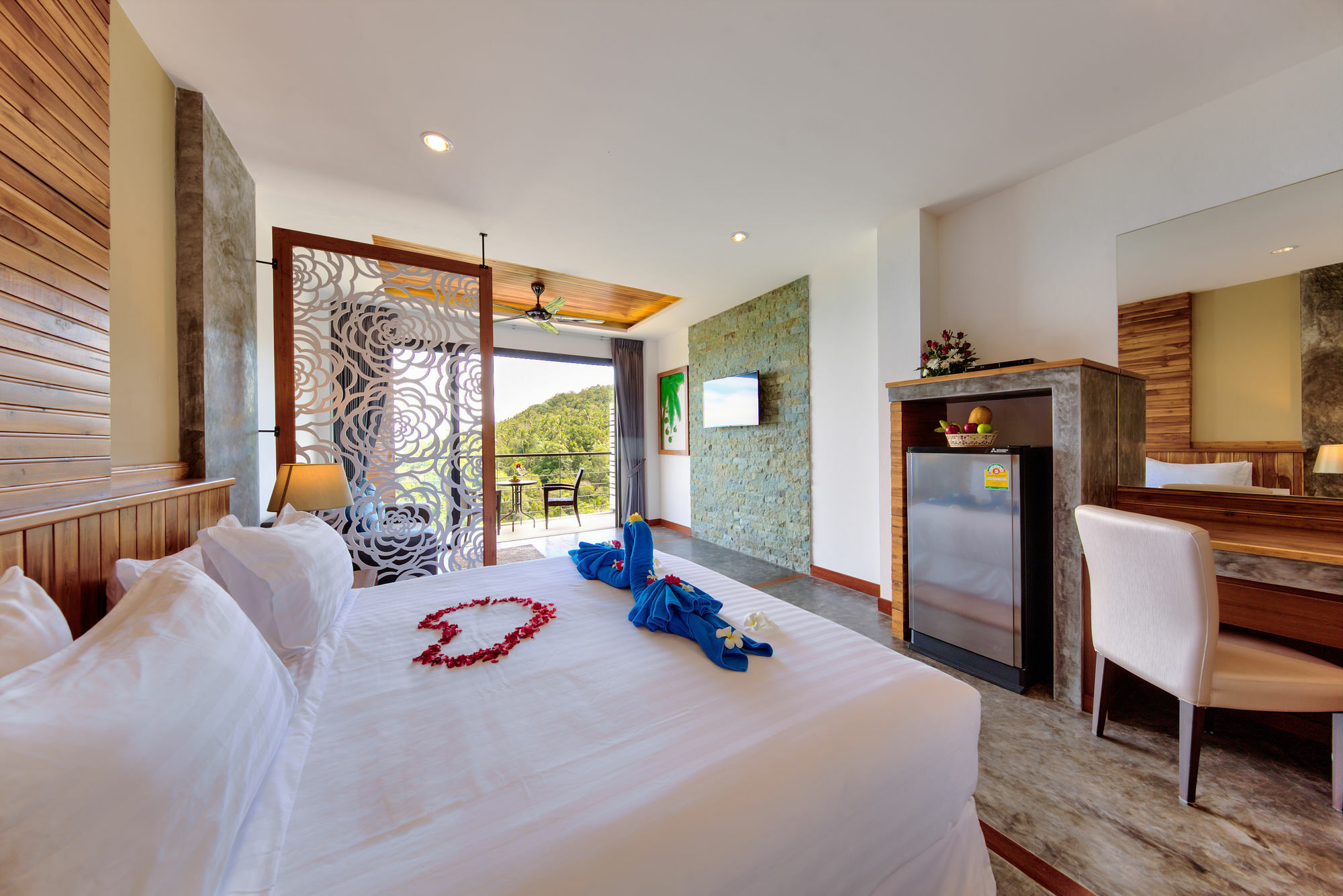 Sunrise Mountain Apartment