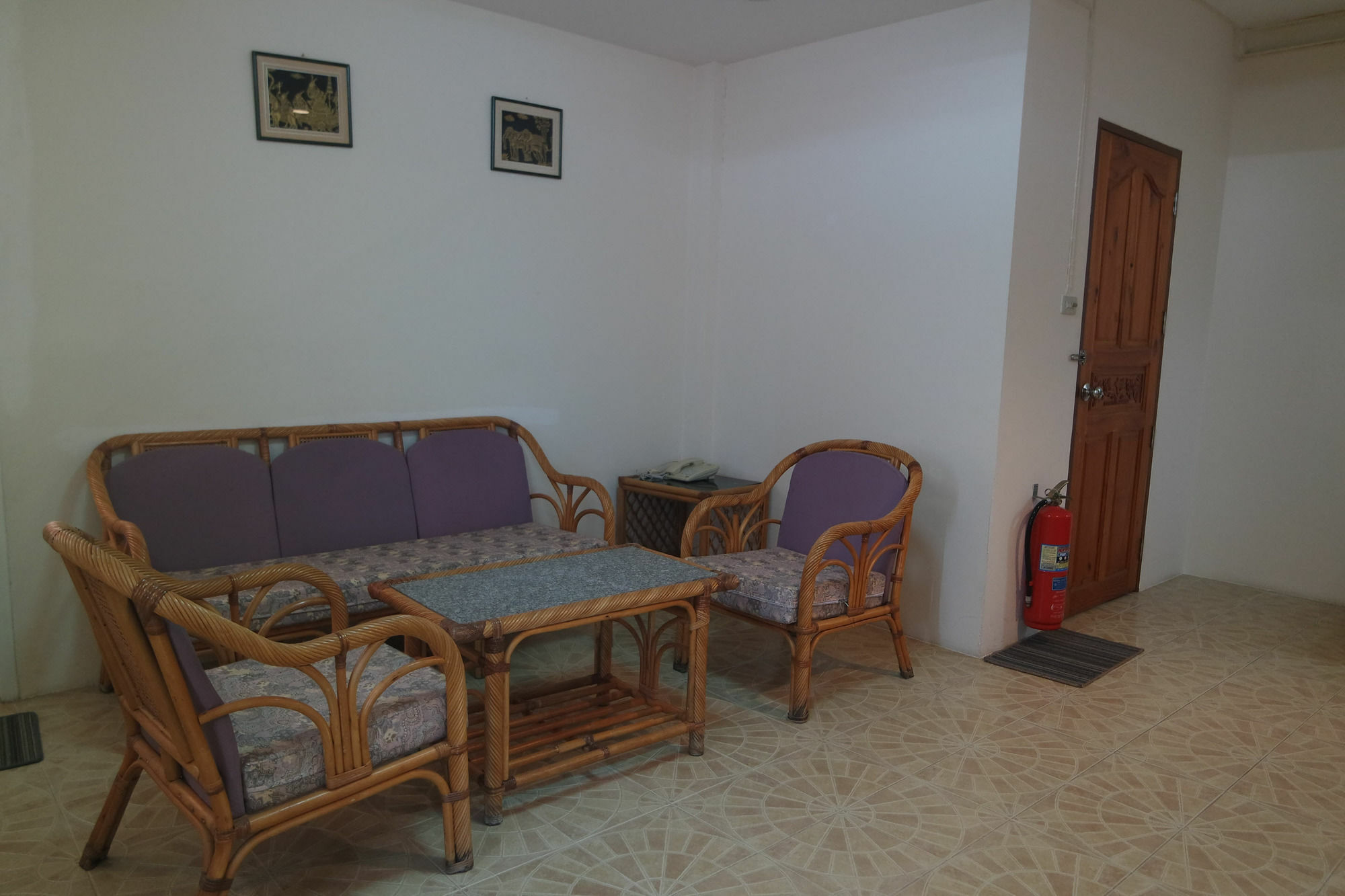 Little Nordic Cha Am Apartment *