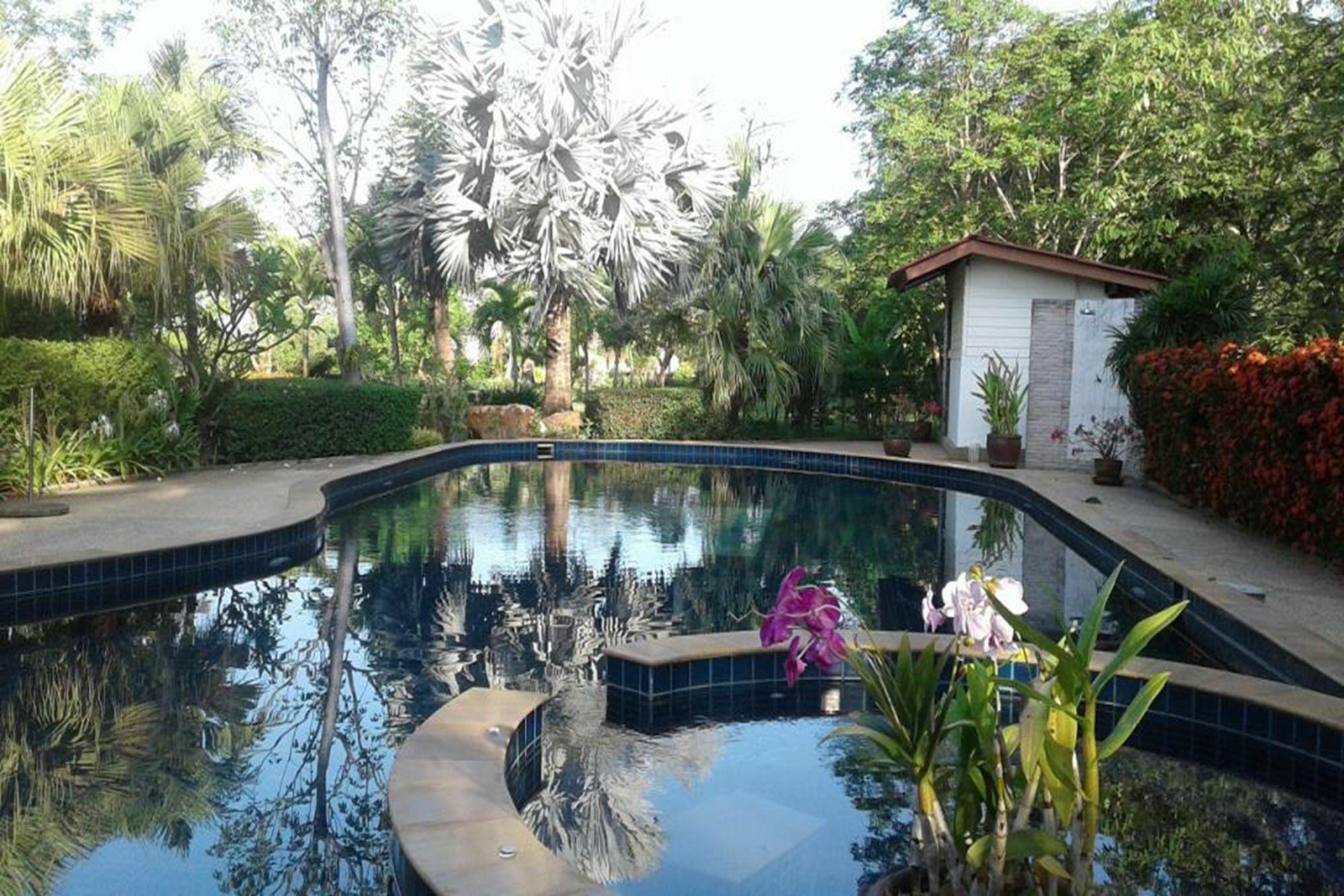 Resort Swiss Orchid Private Cha-Am