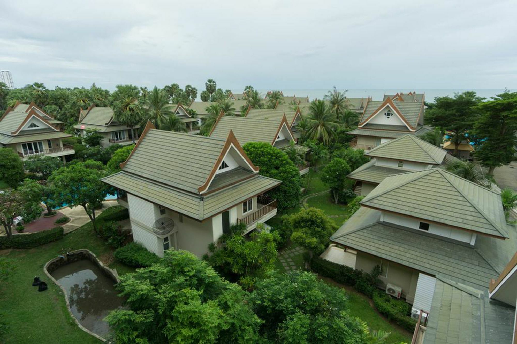 Baan Talay Samran 410 *