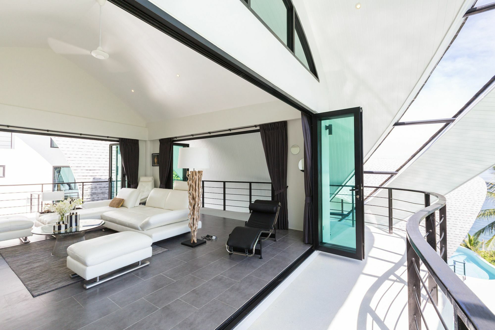Shadow Villa