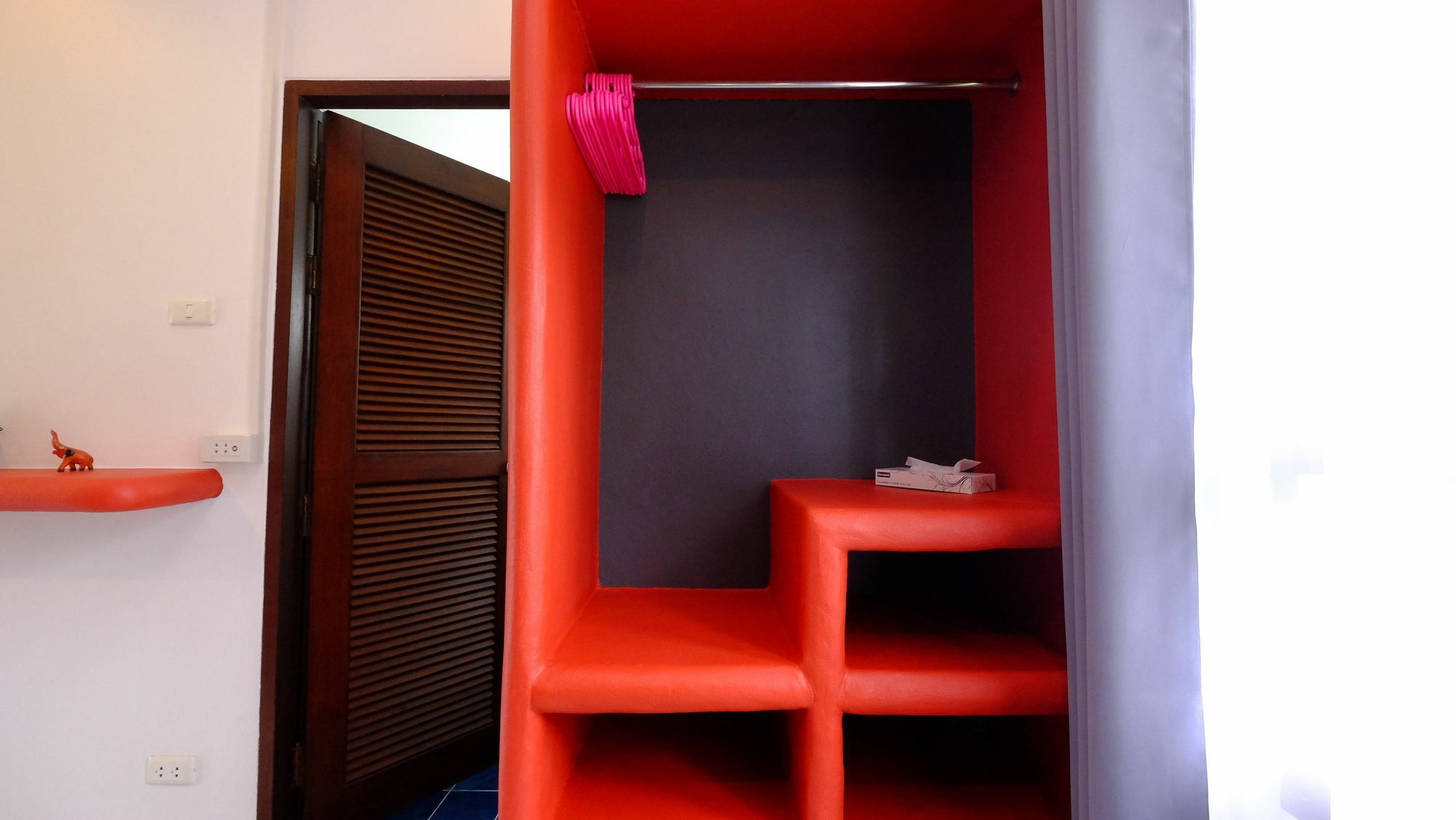 Resort Marilyns Residential Maret