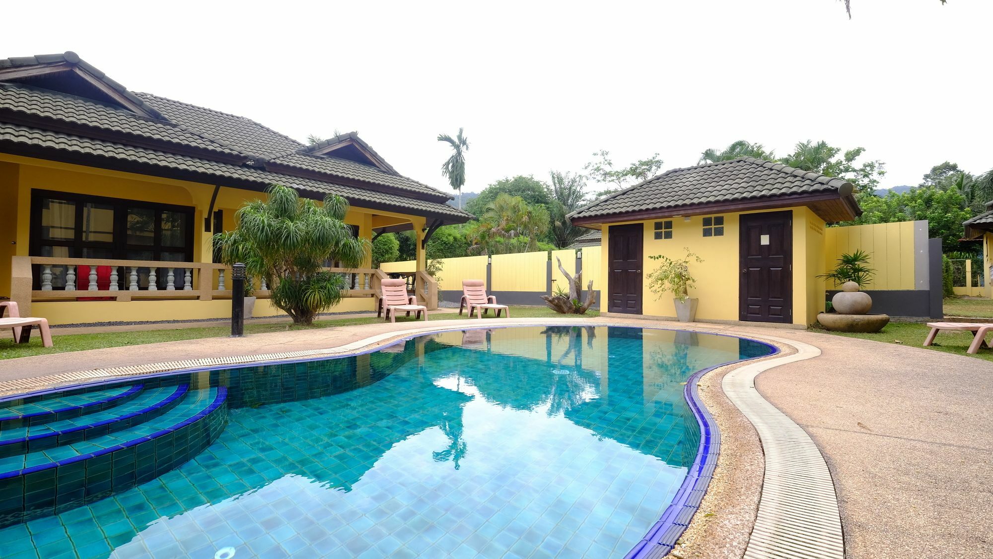 Marilyns Residential 3*