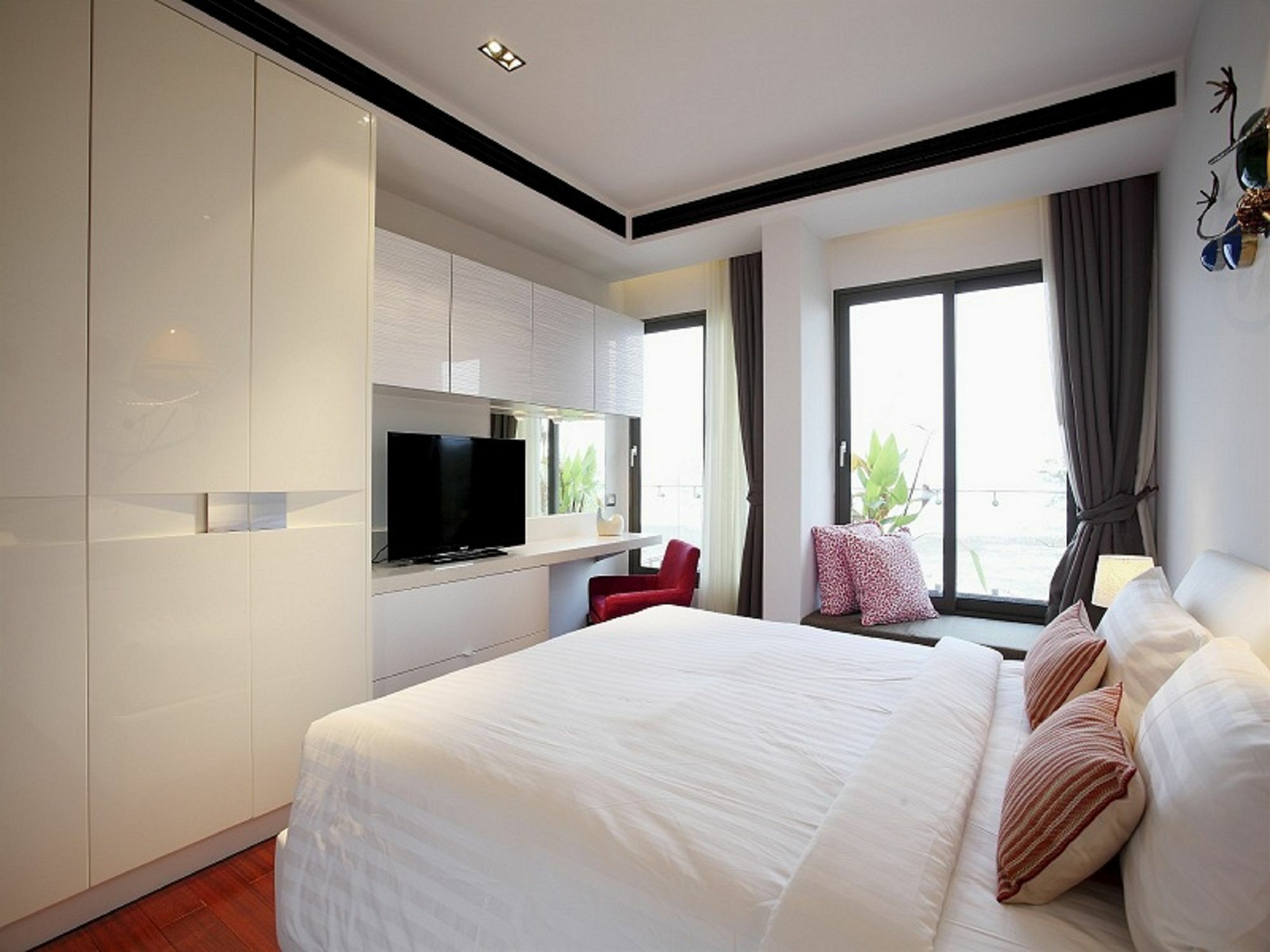 Byg Grand Sea View @ Siray *