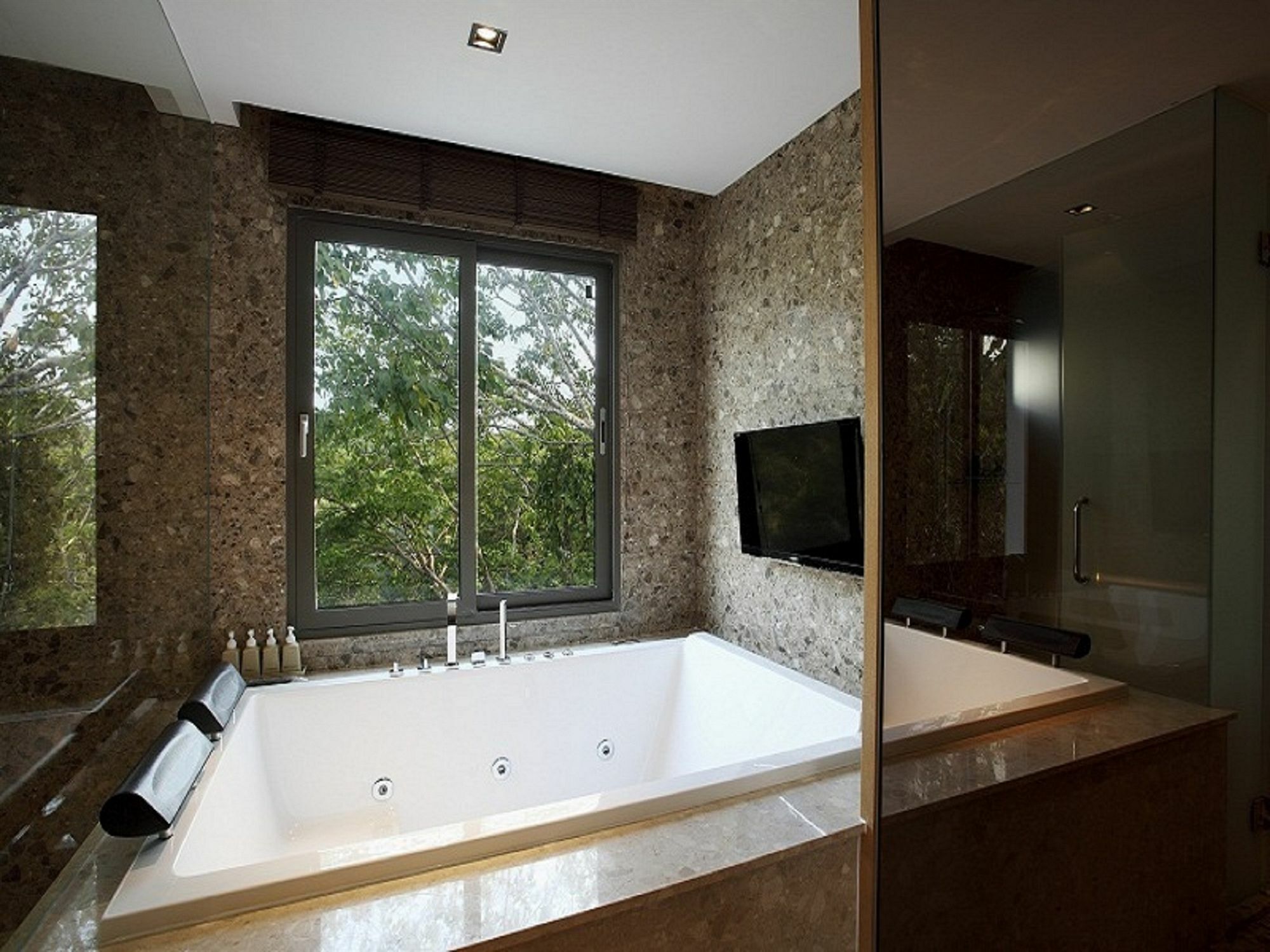 Villa Byg Grand Sea View @ Siray Koh Sirey