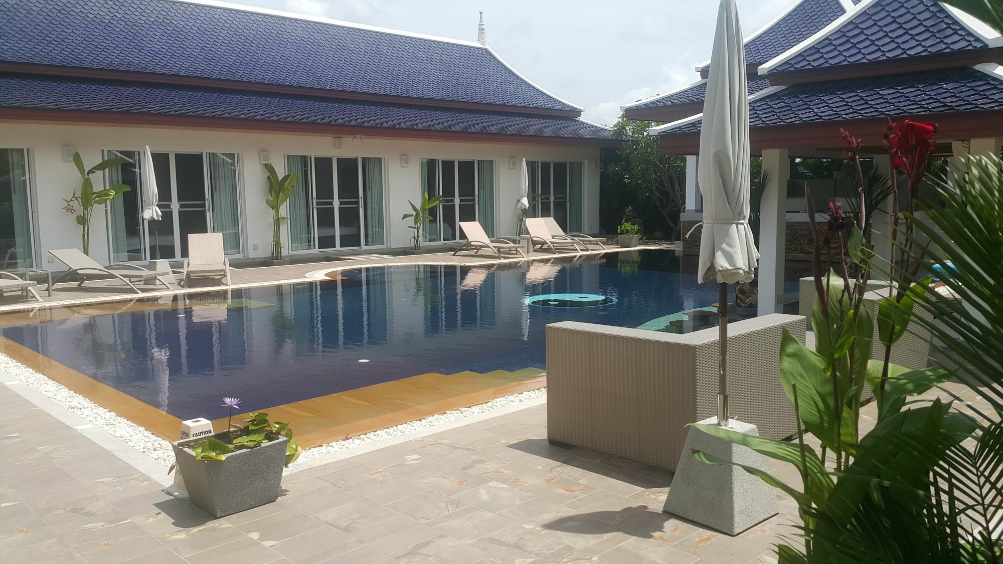 Blue Dream Villa *