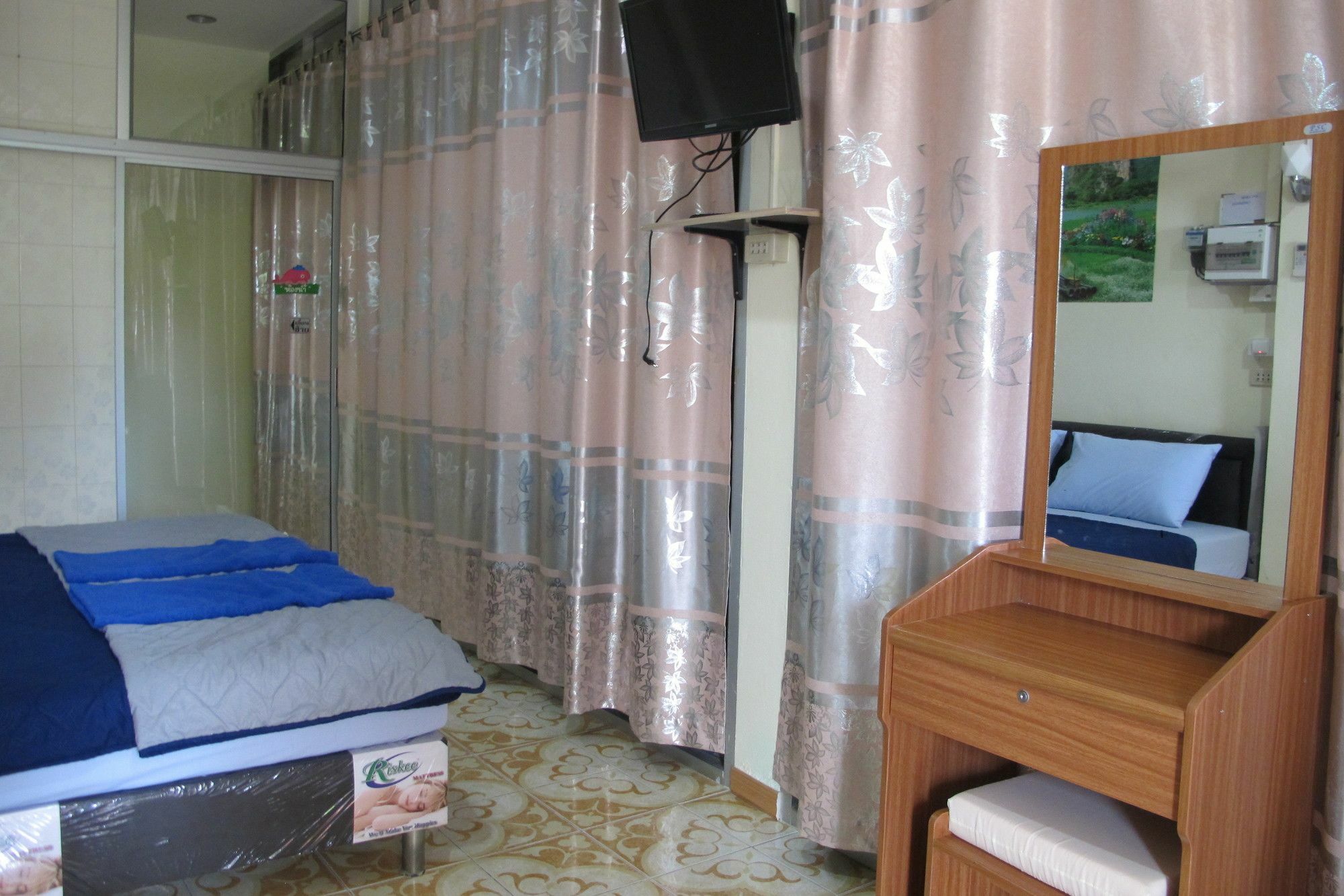 Thippawan Resort Ko Si Chang