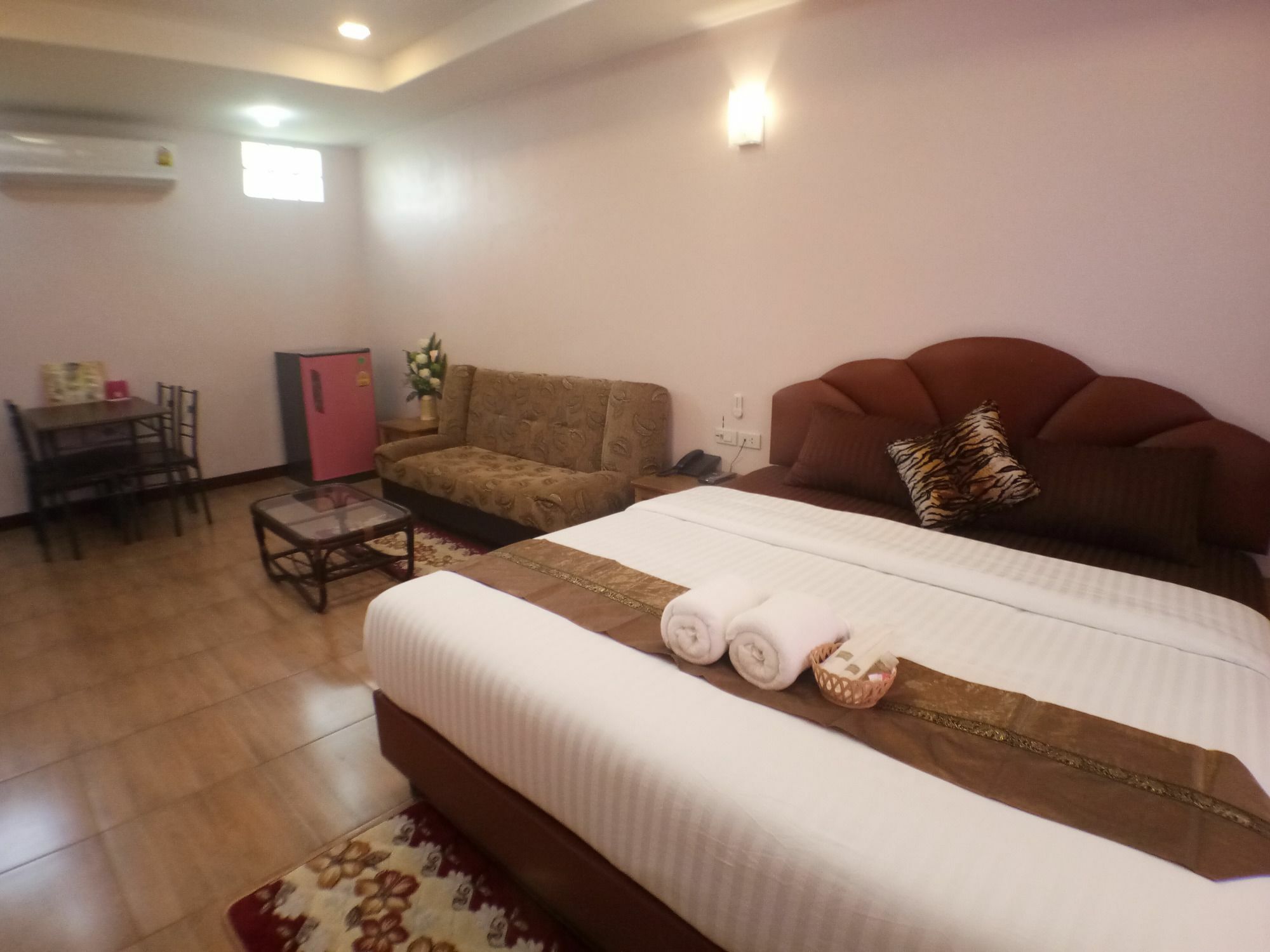 Guest house Hi Tech 2*