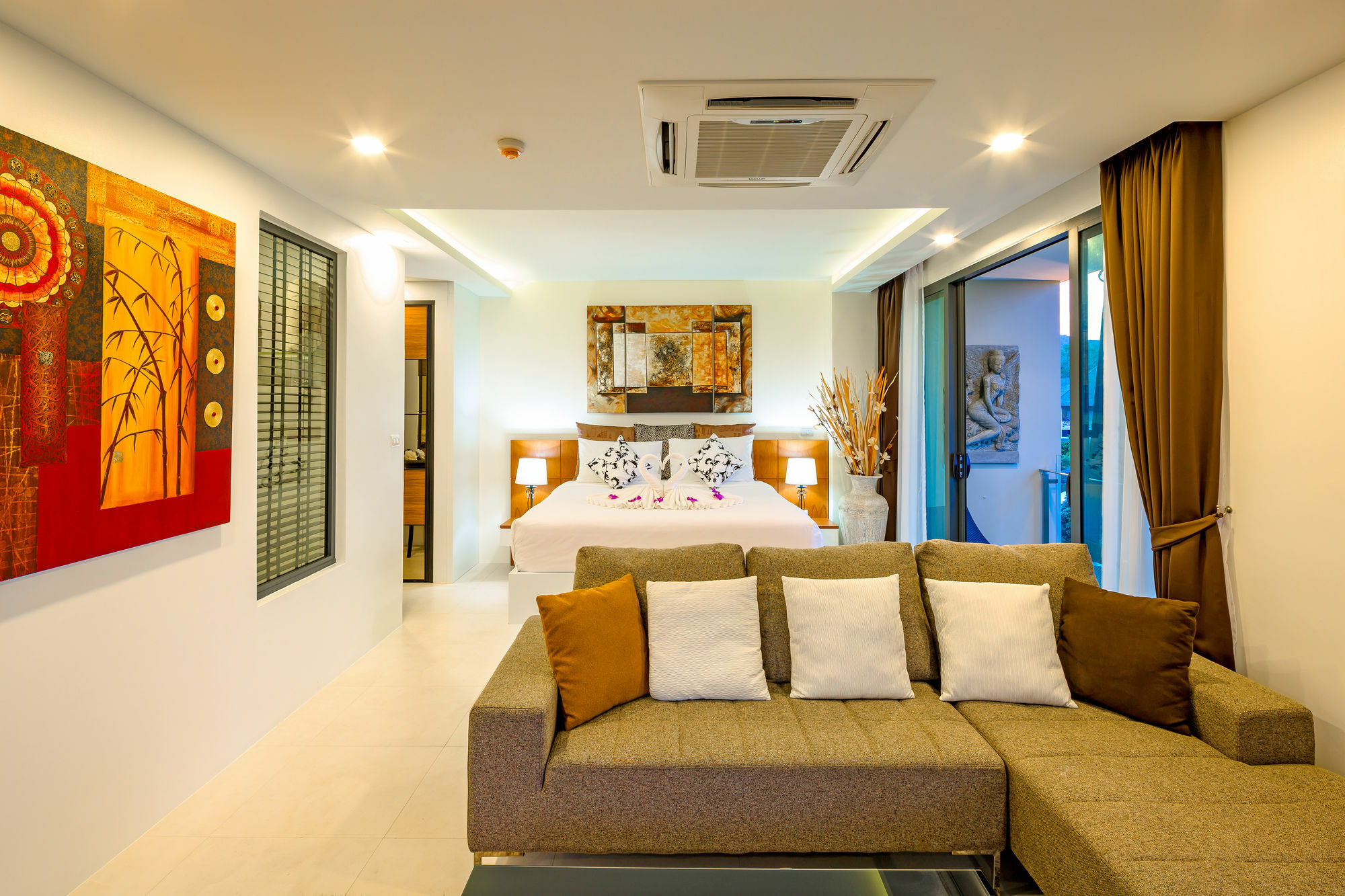 At The Tree Phuket 4*