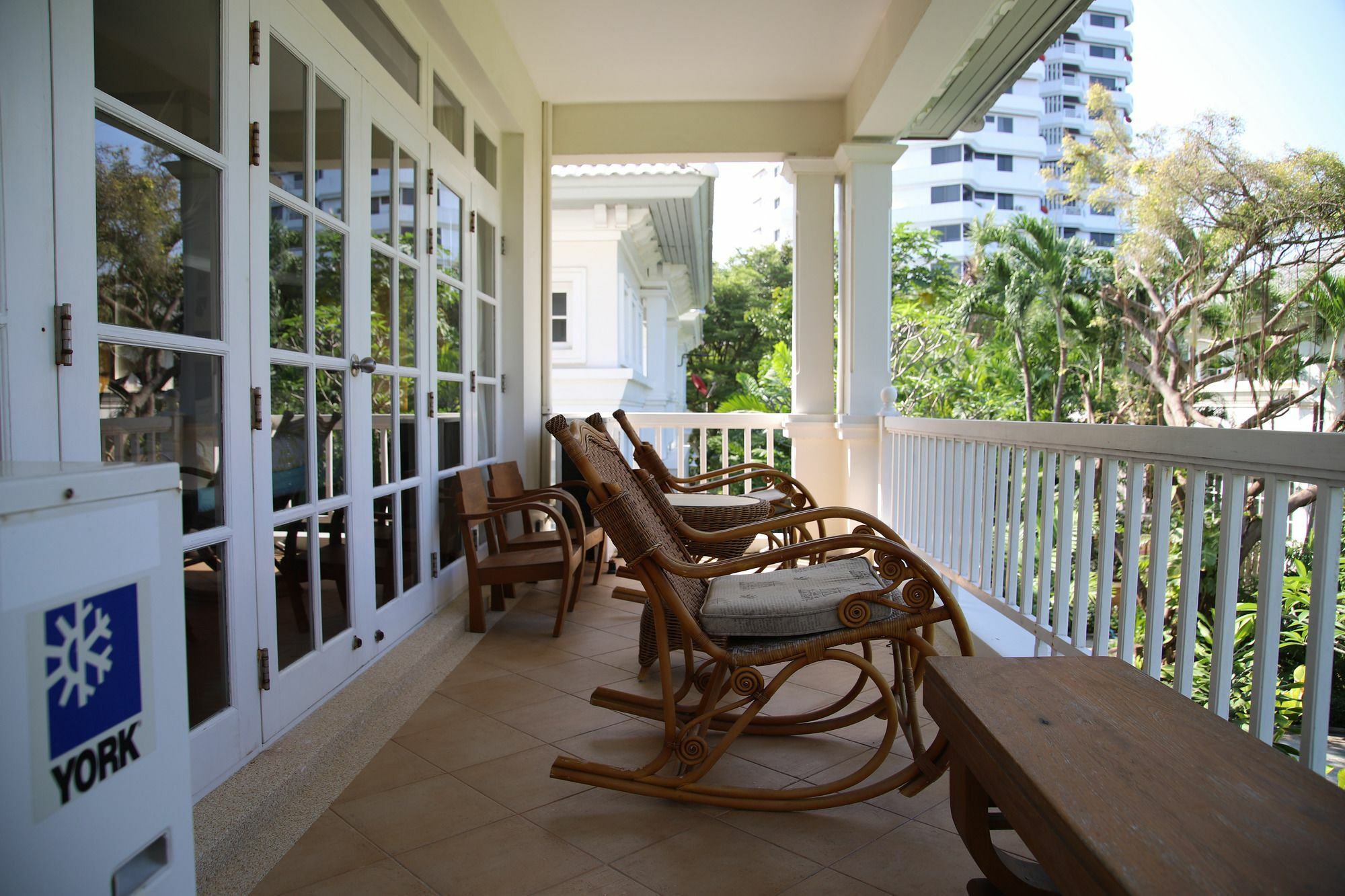 Baan Dhewaran Beachfront Villa *