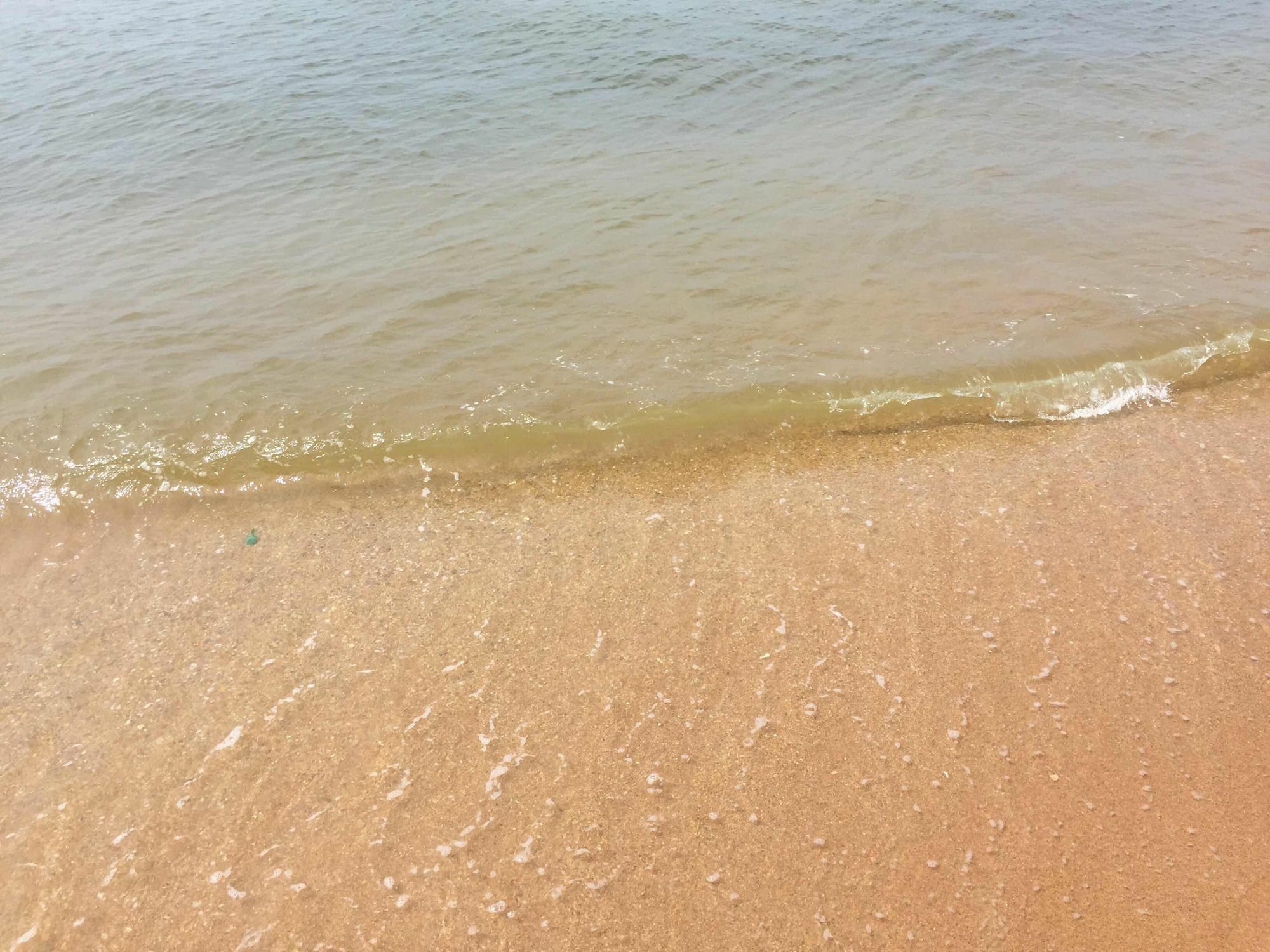 Baan Dhewaran Beachfront *