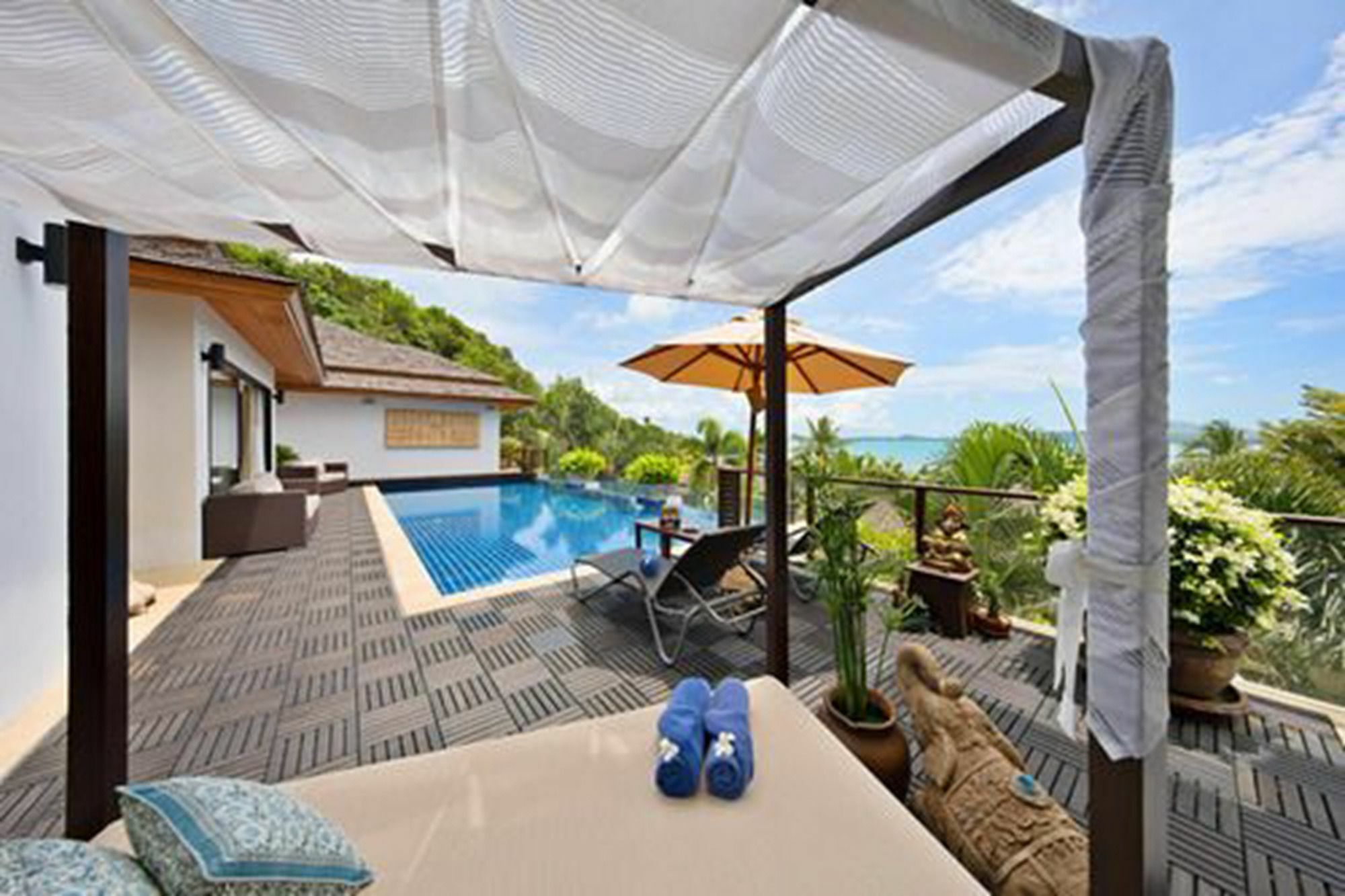 Baan Ratree Hotel 4*