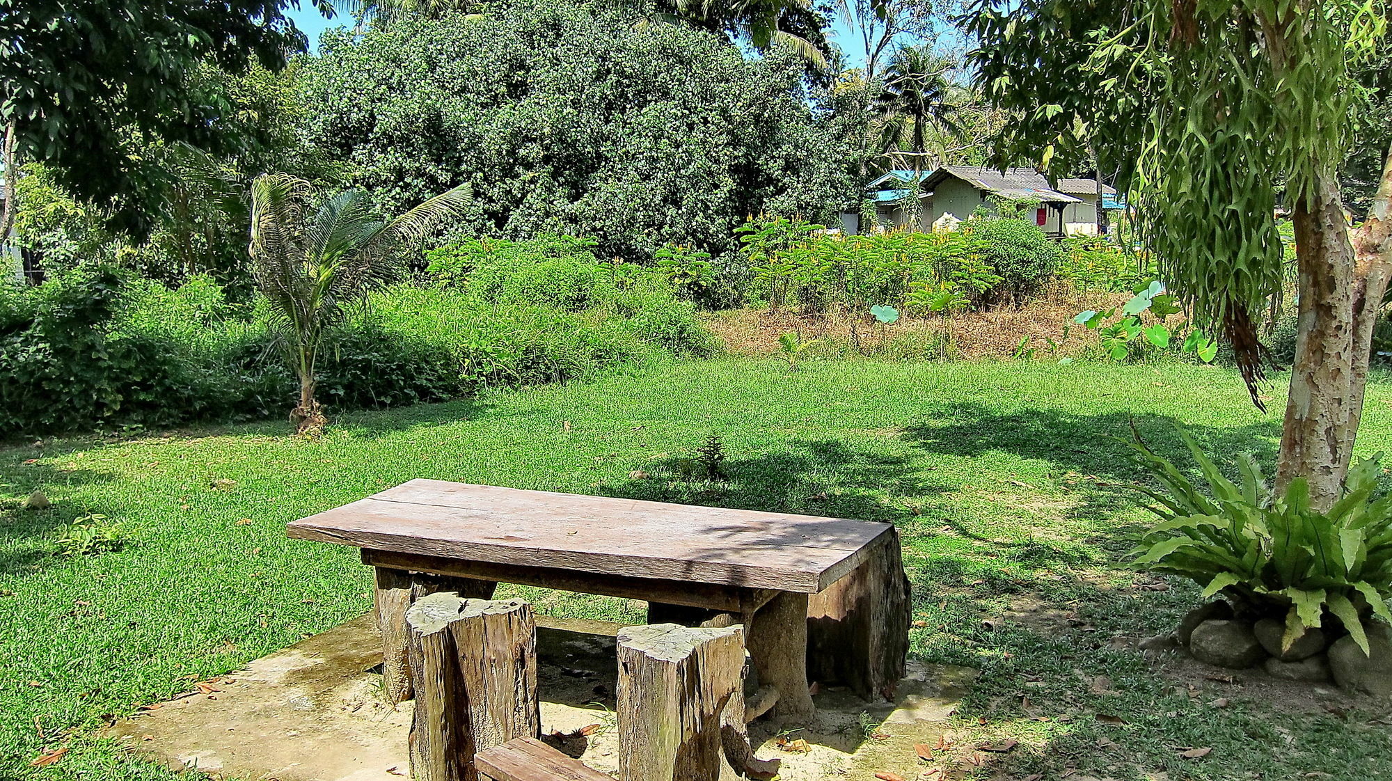 Baan Bua Hotel 2*