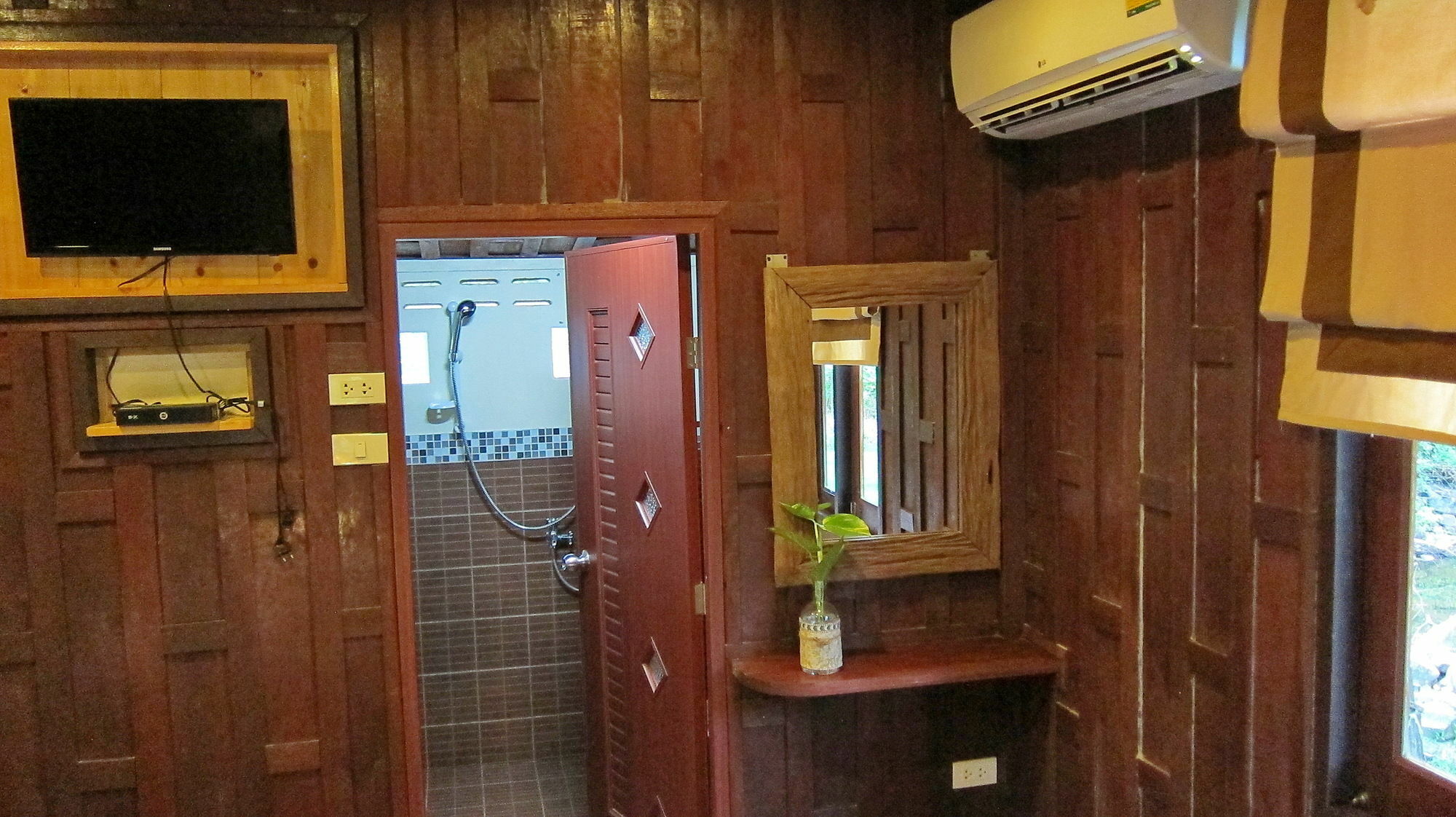 Baan Bua 2*