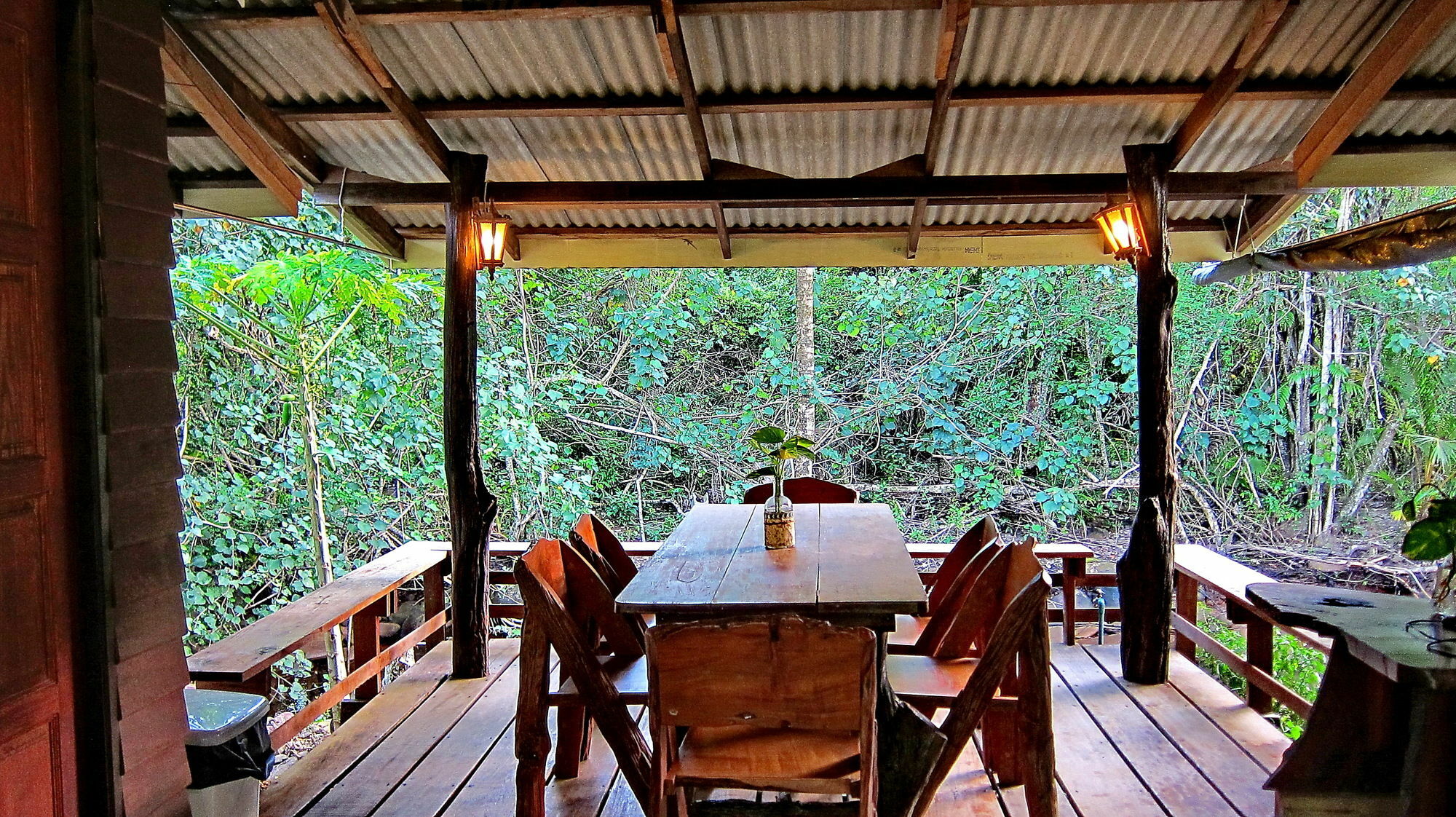 Baan Bua Ko Kut