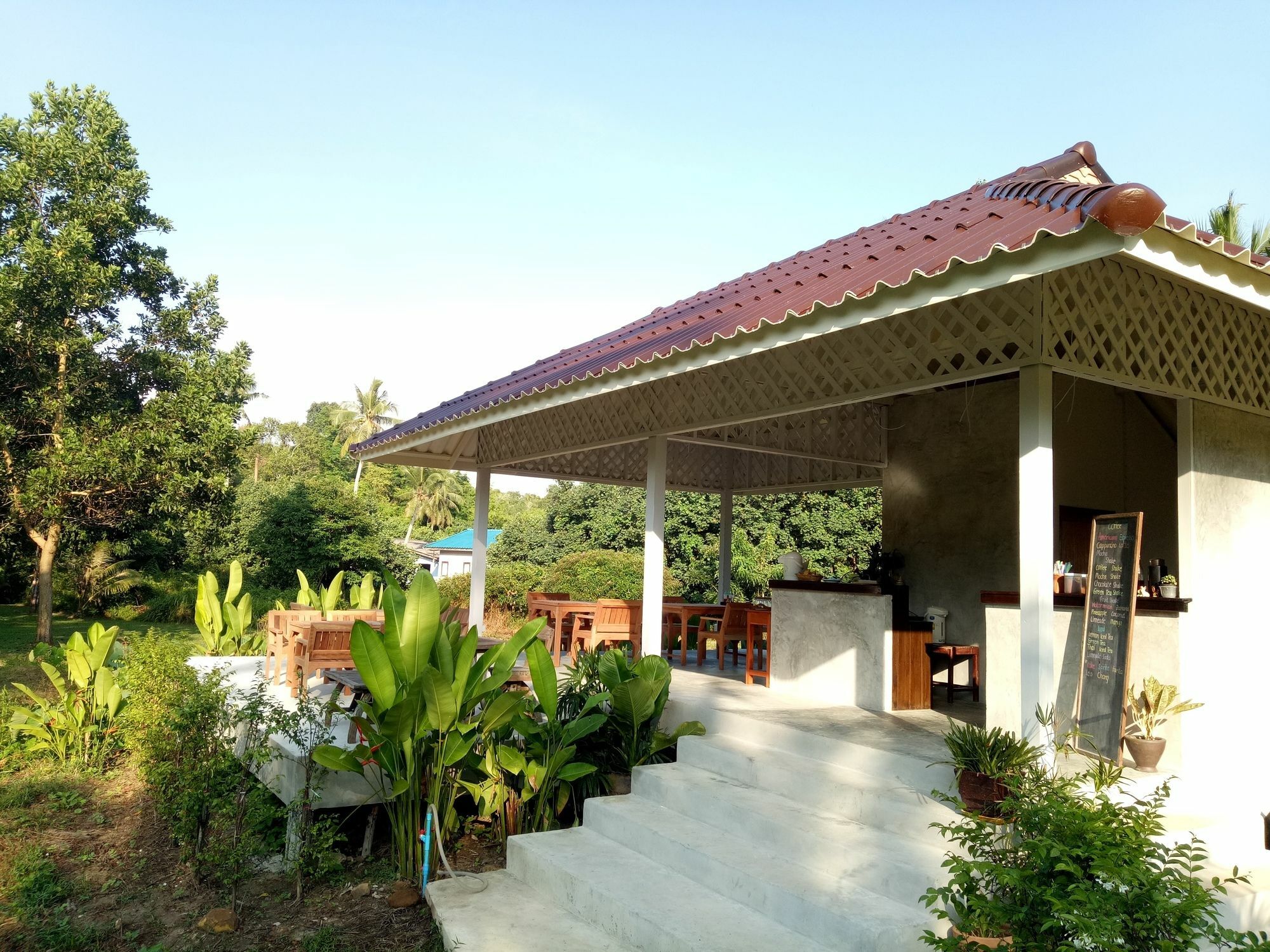 Hotel Baan Bua Ko Kut
