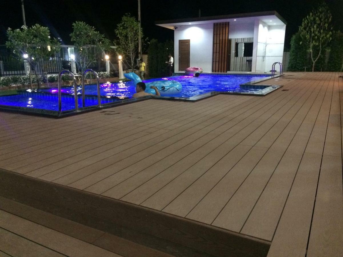 Resort Uthaithani