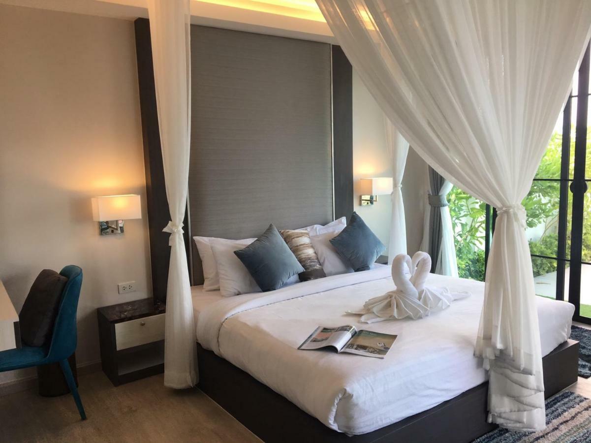 Villa La Playa Front Pool Cha-am,huahin