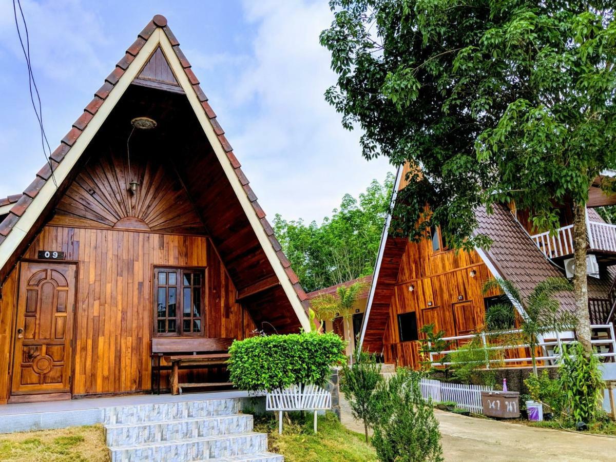 Resort Bansuanphuhong
