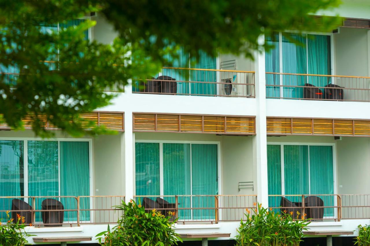 Hotel Baan Rim Ao
