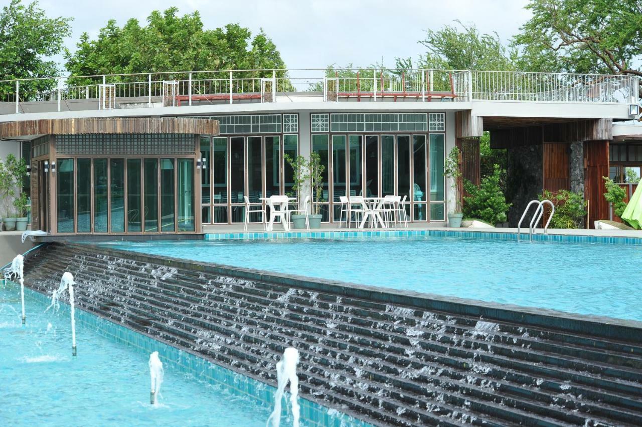 Baan Rim Ao 4*