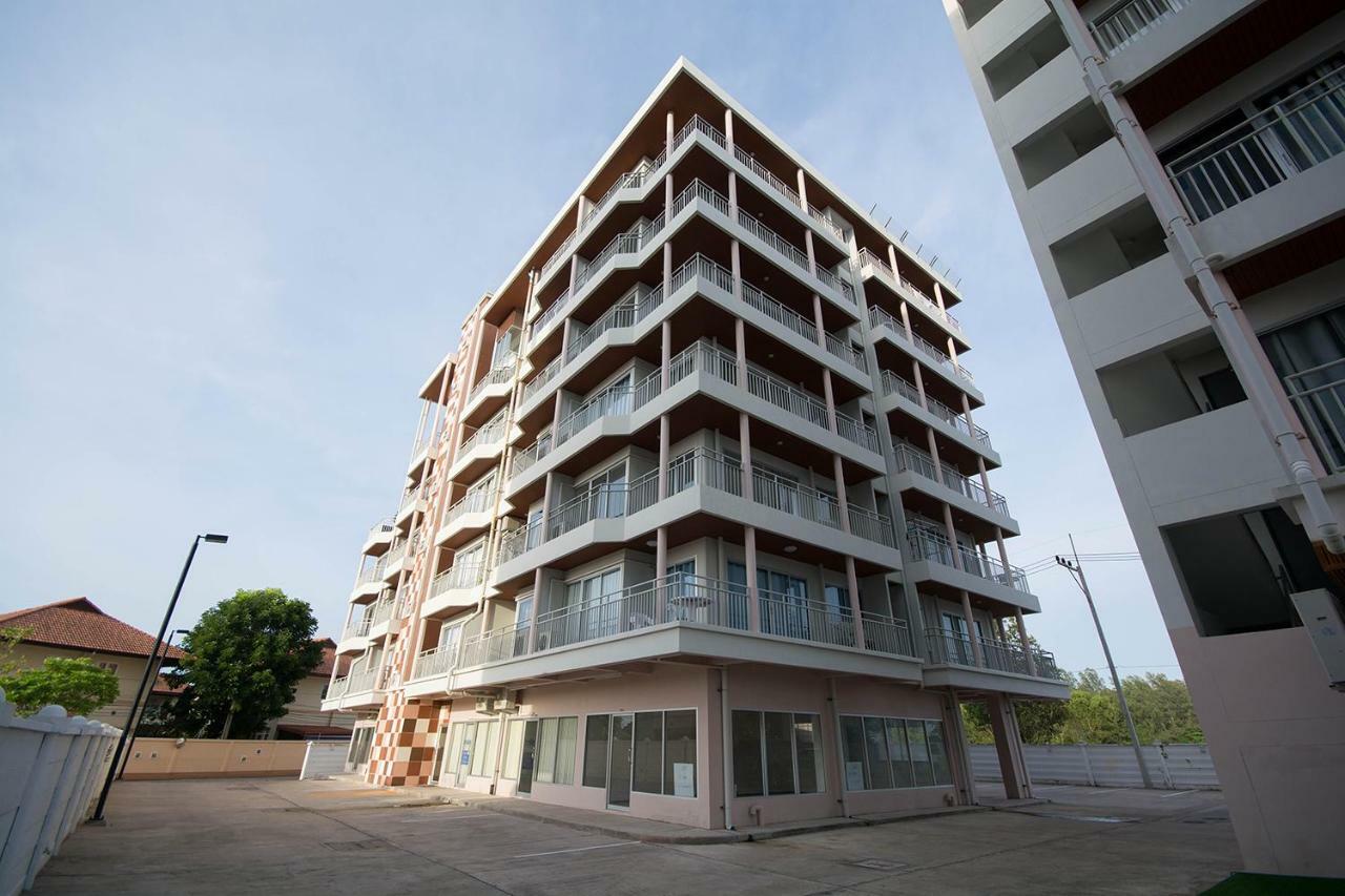 Mosaic Condominiuma62m By Malai *