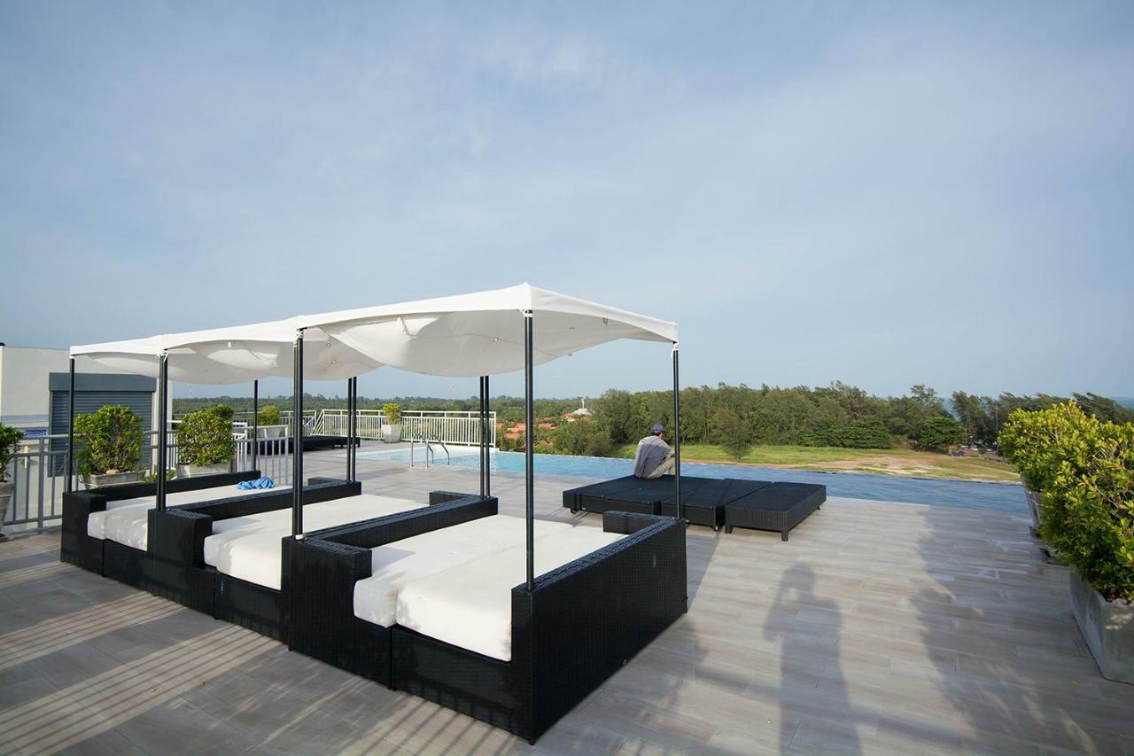 Mosaic Condominiuma62m By Malai Apartment *