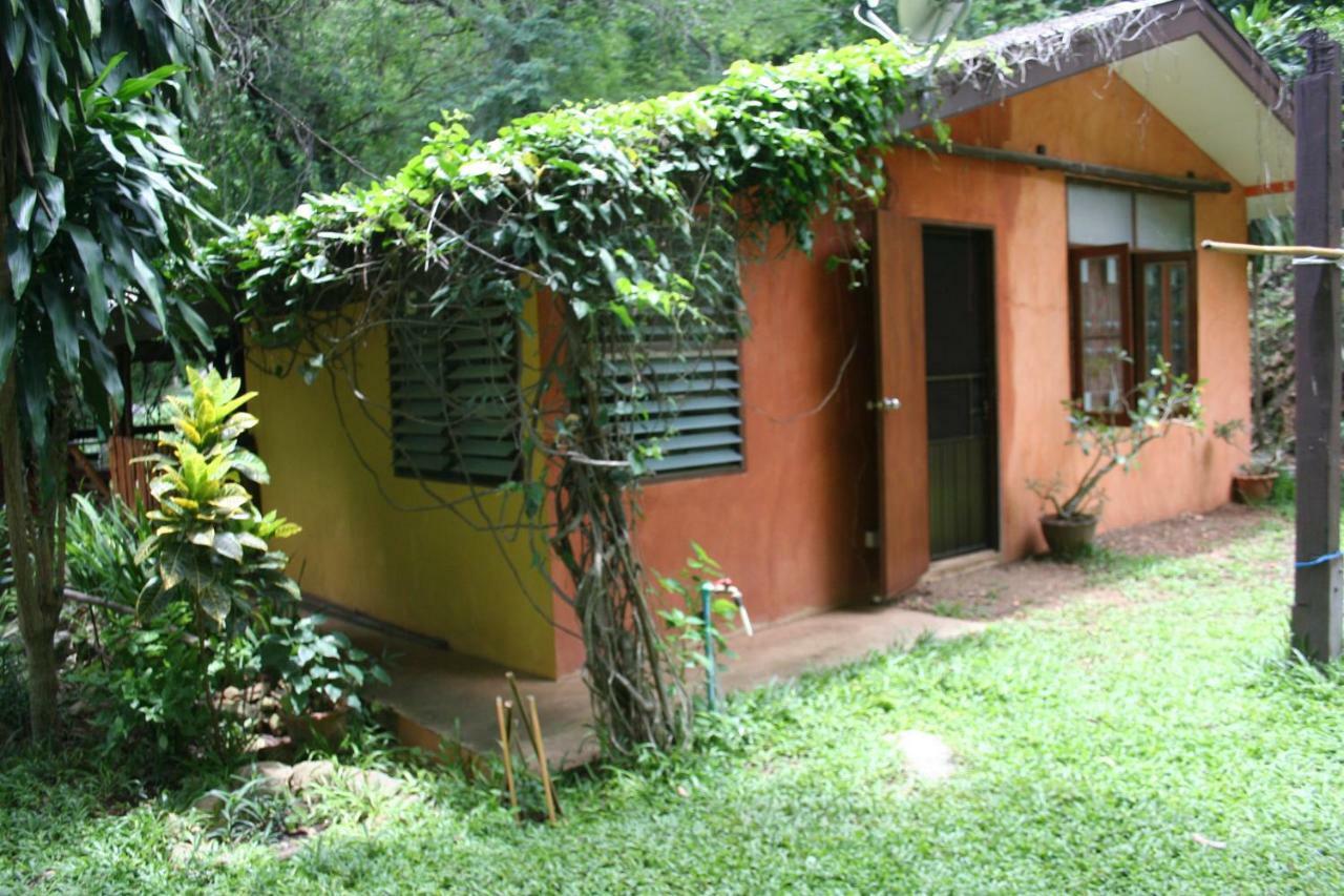 Holiday home Baan Til Dao Pround Fah Phayayen