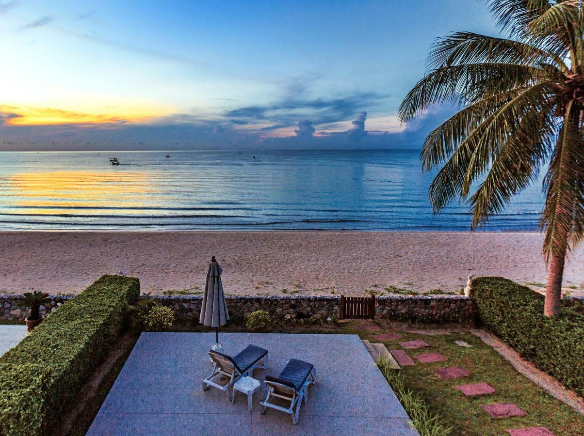 Absolute Beachfront Ban Huai Yang