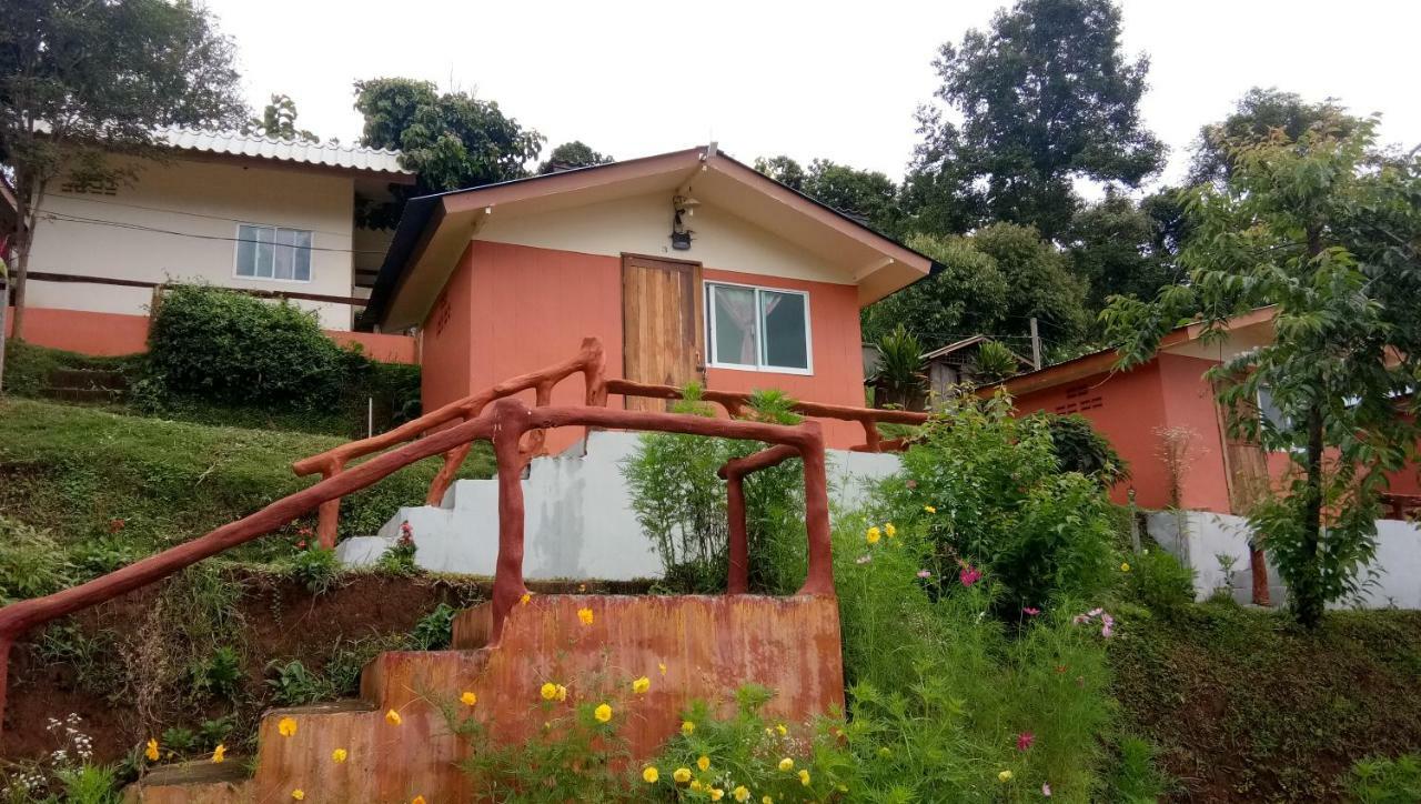Mon View Doi Guest house Chiang Mai
