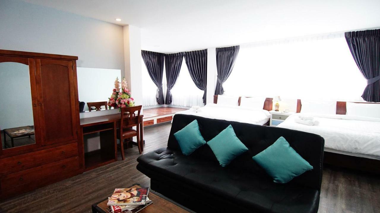 Phuranya Hotel 2*