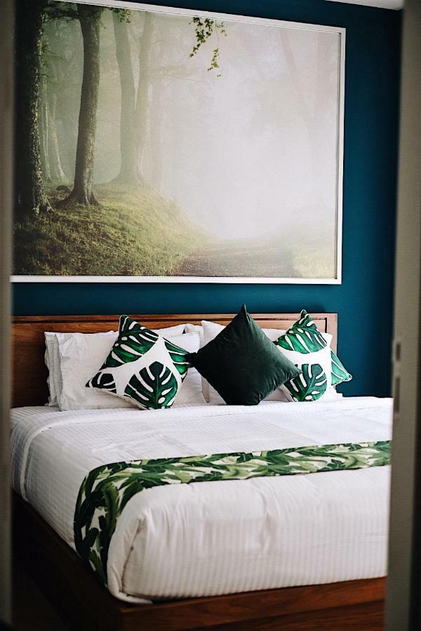 23 Degree Khaoyai 2 Bedroom Tropical Style
