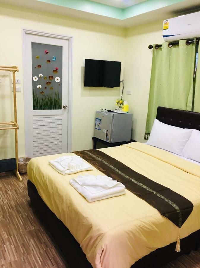 River Hill Side Resort 2*